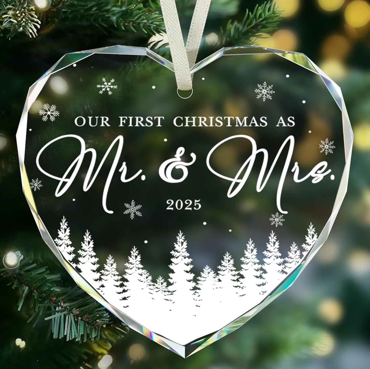 First Christmas Married Ornament 2025, Mr and Mrs Gifts, Wedding Gift for Couples 2025, Newlyweds, Glass Christmas Ornaments 2025, Bridal Shower Gift, Just Married Xmas Hanging Ornament