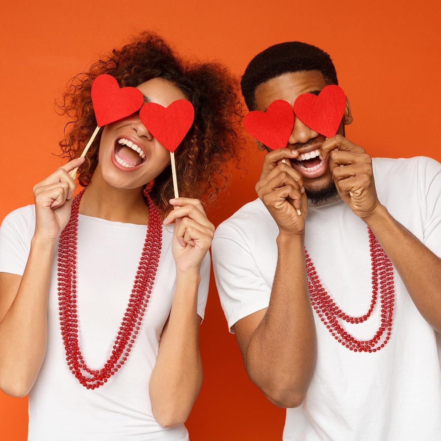 12 PCS Red Bead Necklace, 33" Red Christmas Beads Necklaces, 33" Carnival Beaded Stuff, Mardi Gras Beads Throws, Round Beads Necklaces for Mardi Gras Party Favors Christmas Celebrations Decorations