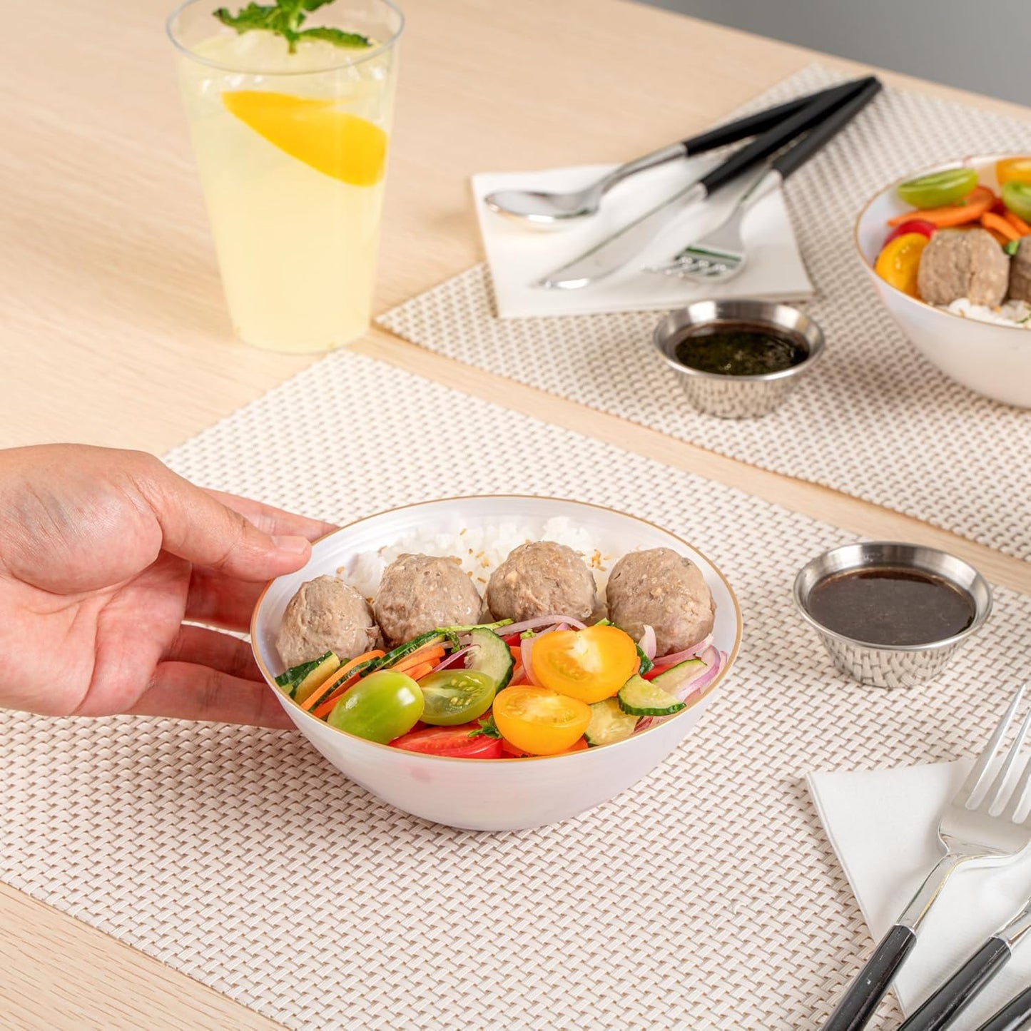 Restaurantware Plastic Bowls 100 Pcs 16 oz Gold Rimmed Disposable Soup Bowls Heavy-Duty White Translucent Rippled Dinnerware Containers for Party, Desserts, Salads, Snacks, and Catering