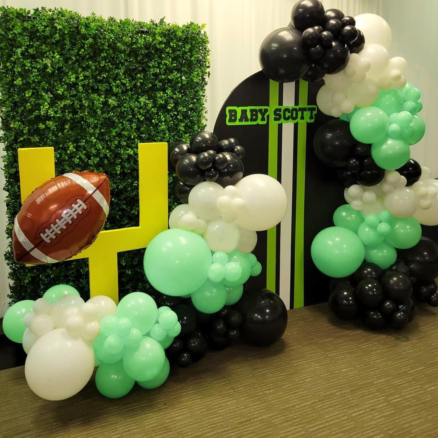 Pastel Makani Green Balloons, 150 pcs Different Sizes Pack of 18 Inch 12 Inch 10 Inch 5 Inch Mint Green Balloons for Balloon Garland Balloon Arch as Birthday Party Wedding Decorations