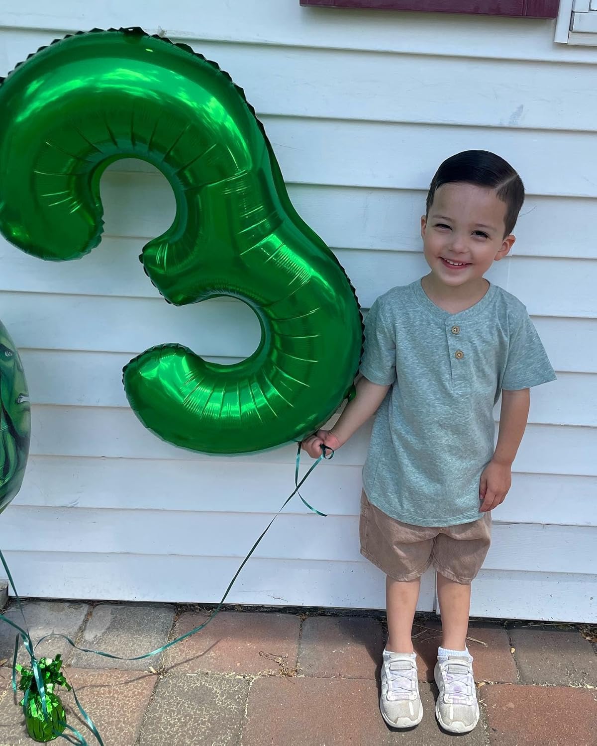 Green 3 Balloon, Number Balloons 40 Inch, 3rd Birthday Decorations for Kids Girls Boys, Men Women Green Party Supplies for Party Decorations, Number 3 Balloon, St. Patrick's Day Birthday Decorations