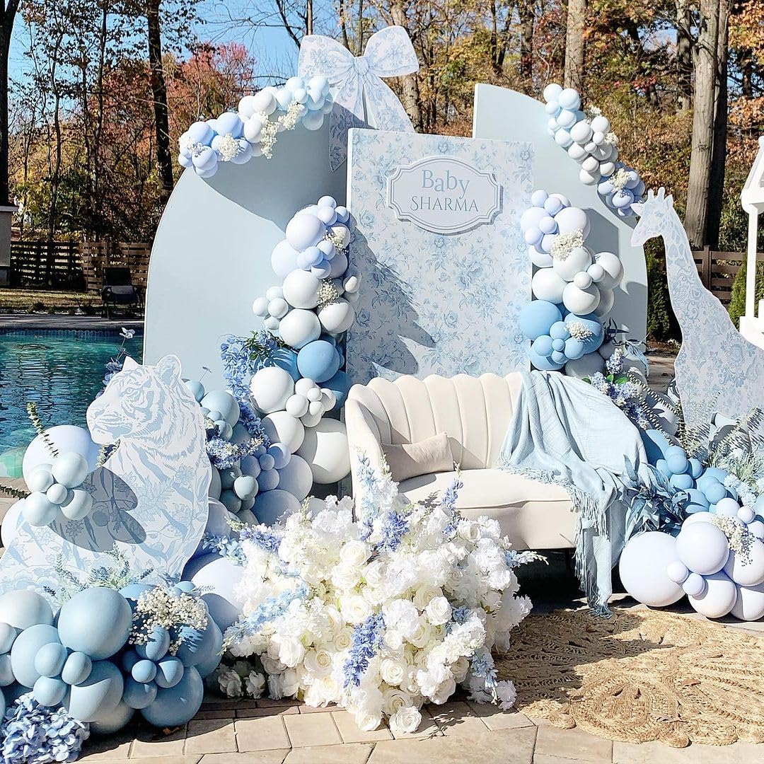 Dusty Blue Balloons Arch Kit, 134 Pcs Muted Light Baby Slate Blue and White Balloon Garland mit 18 Inch Pale Clear Balloon *5, Long Balloon as Bow Decor for Baby Shower Boy Gender Reveal Wedding
