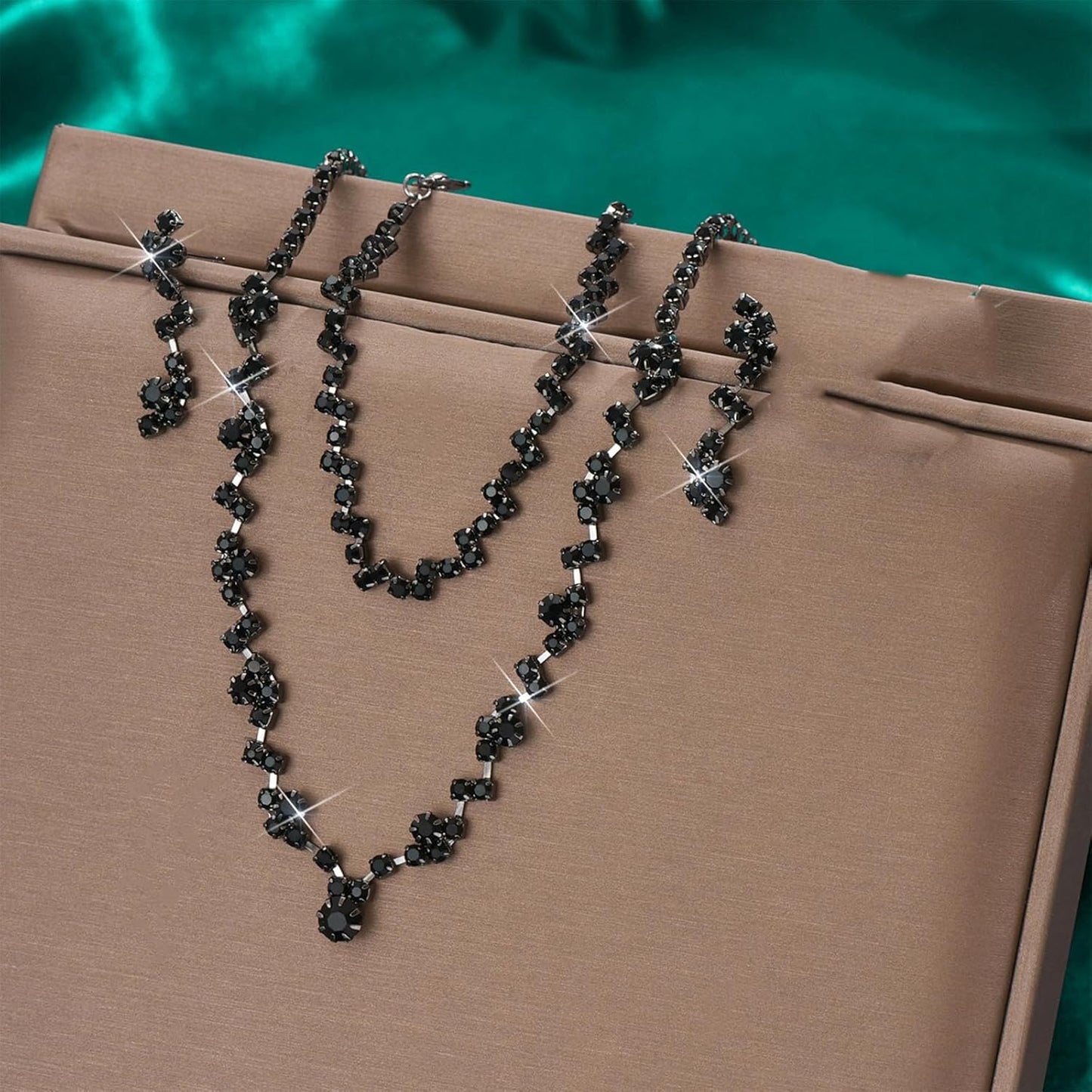 Prom Earrings Necklace Bracelet Set Elegant Crystal Rhinestone Necklace Earrings Bracelet Bridal Wedding Prom Dresses Costume Outfit Gold Jewelry Sets for Women