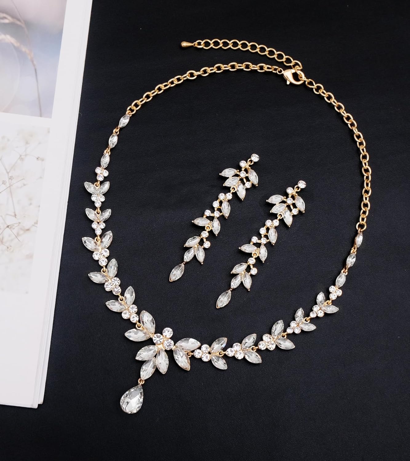 CSY 4 Pcs Elegant Bridal Jewelry Sets Austrian Marquise Crystal Wedding Necklace Dangle Earrings Tennis Bracelet Ring Set for Bride Women Costume Accessories