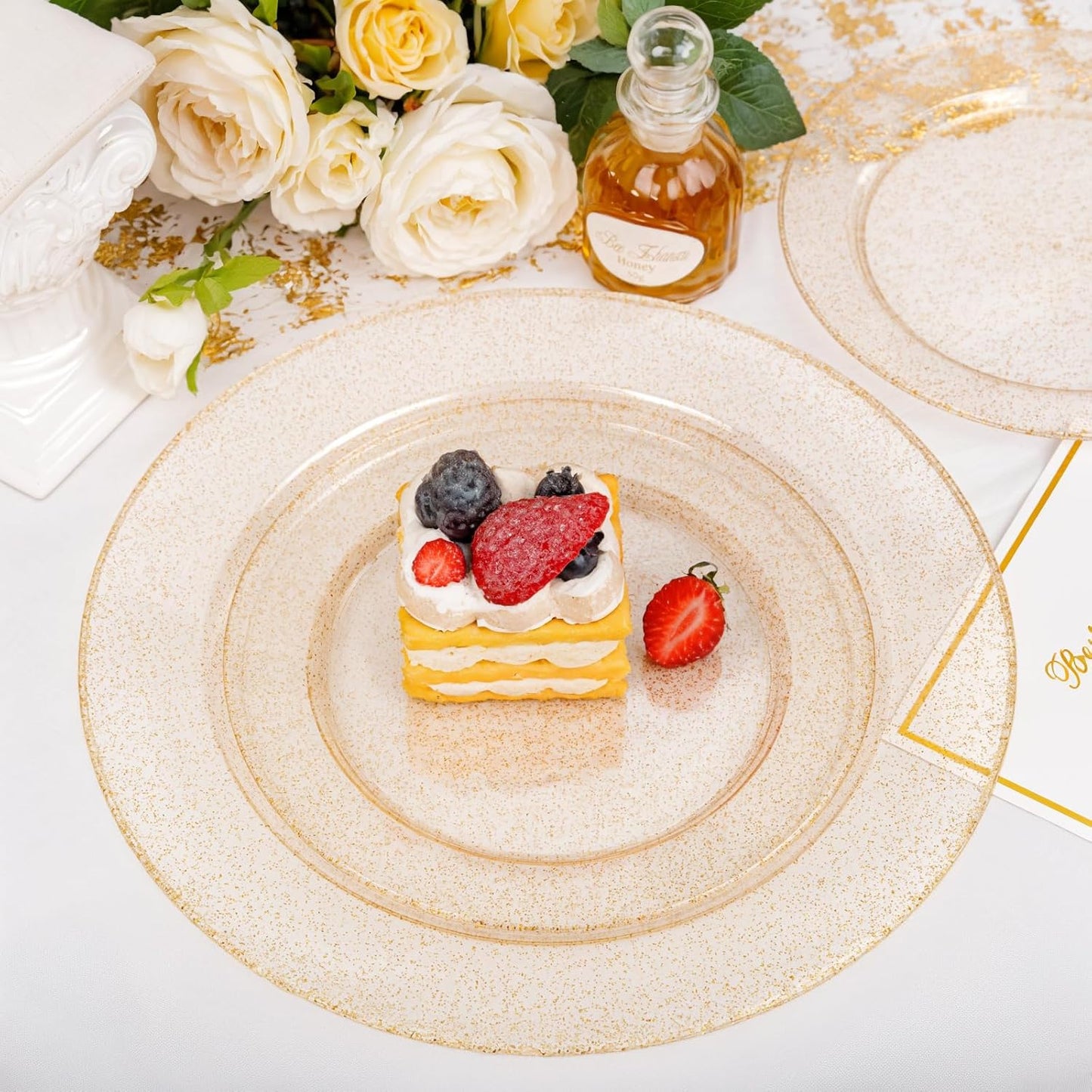 200 Pcs Gold Glitter Plastic Plates - Disposable Party Plates, Gold Glitter Disposable Plate Include 100 Dinner Plate and 100 Dessert Plate, Plastic Plate for Party, Holiday, Wedding & Birthday