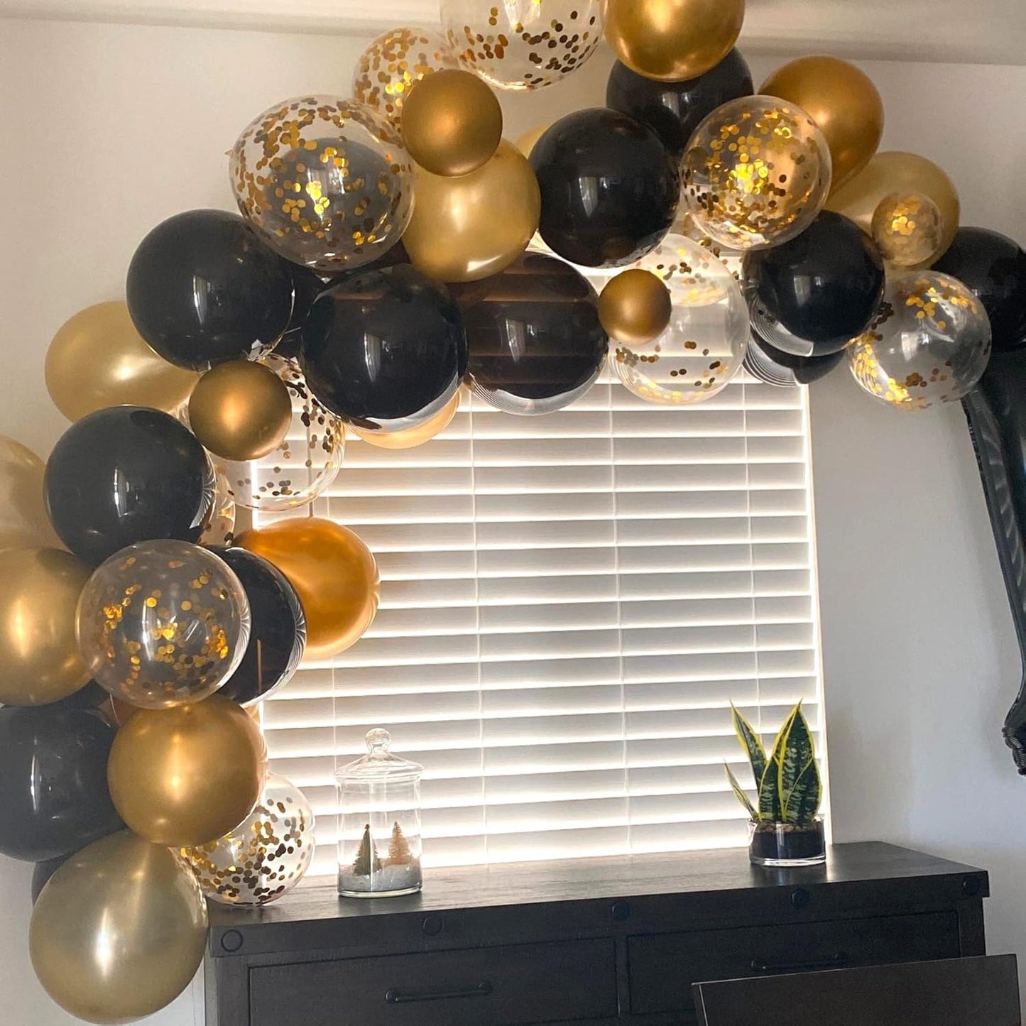 Balloons Gold and Black, 60PCS Black Metallic Chrome Gold Pearly Gold Black Gold Confetti Latex Balloons, Black Gold Birthday Party Balloons for Wedding Baby Shower Anniversary Party Decorations