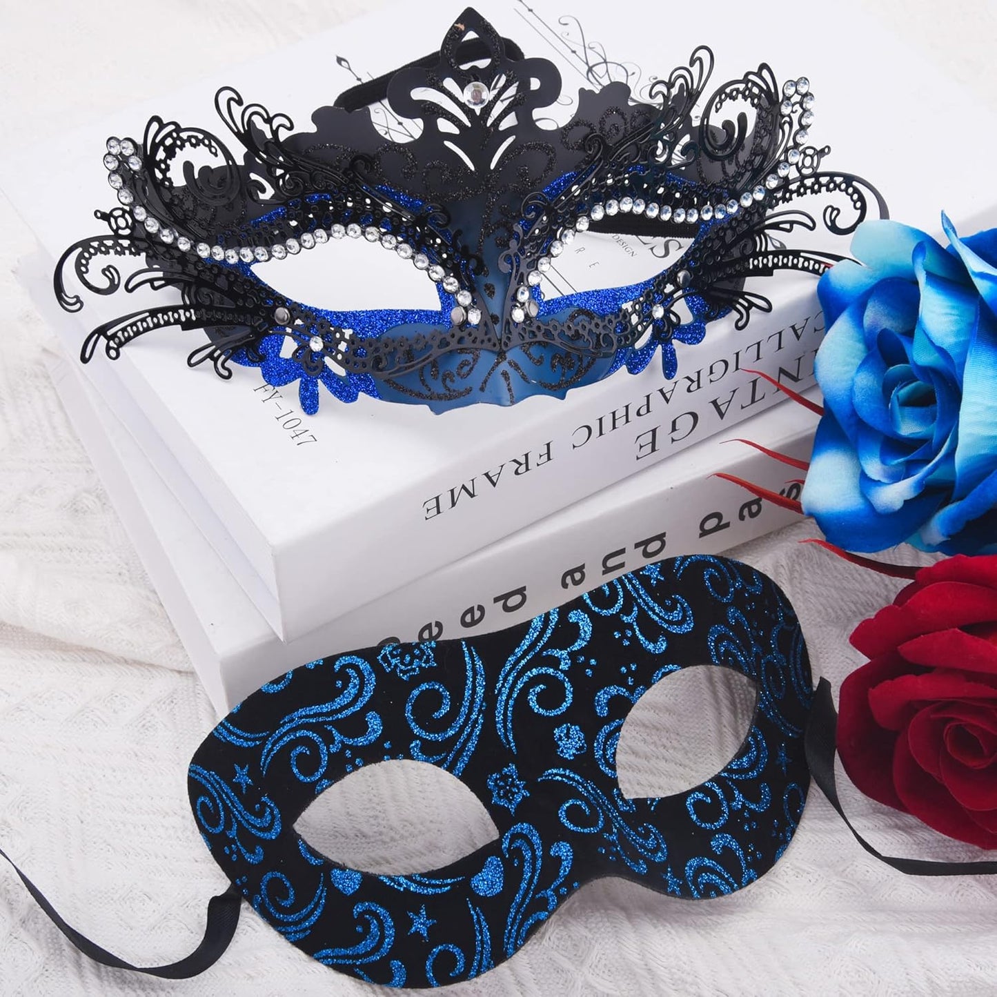 SIQUK Couple Masquerade Masks Metal Venetian Party Mask Halloween Costume Mask Mardi Gras Mask for Couples Women and Men