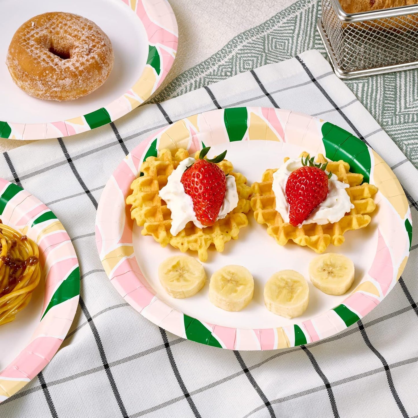 FOCUSLINE 8.375 Inch Paper Plates 360 Pack, Disposable Paper Plate Bulk 360 Count, Soak-Proof & Cut-Proof Bulk Plate for Parties, Picnic and Family Gatherings.