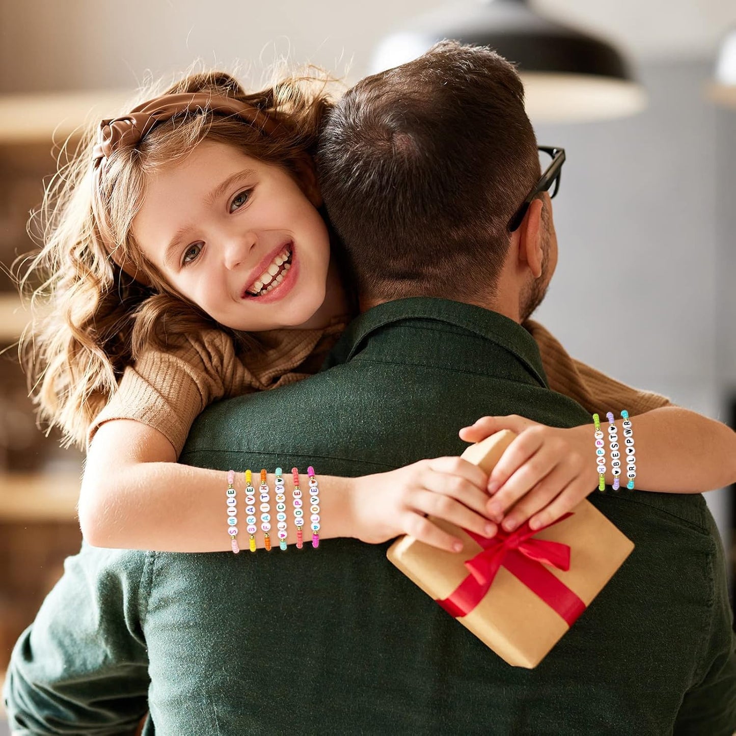 Cunno 36 Pcs Kids Friendship Bracelets for Girls Women Beads Bracelets Surfer Stretch Beaded Cute Colorful jewelry for Birthday Goodie Bag Stuffers Fillers School Gifts Party Favors(Classic Style)