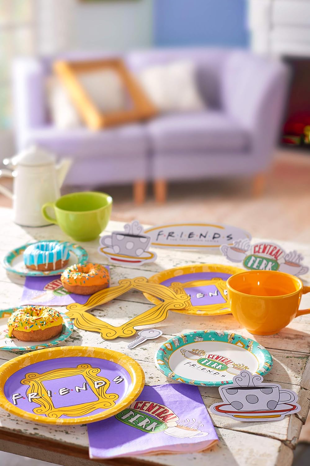 American Greetings Friends Party Supplies, Dinner Plates (36-Count)