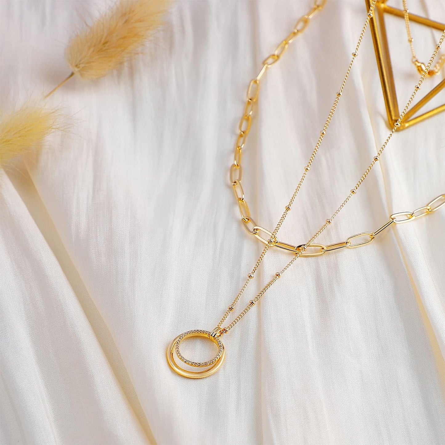 MEVECCO Layered Heart Necklace Pendant Handmade 18k Gold Plated Dainty Gold Choker Arrow Bar Layering Long Necklace for Women