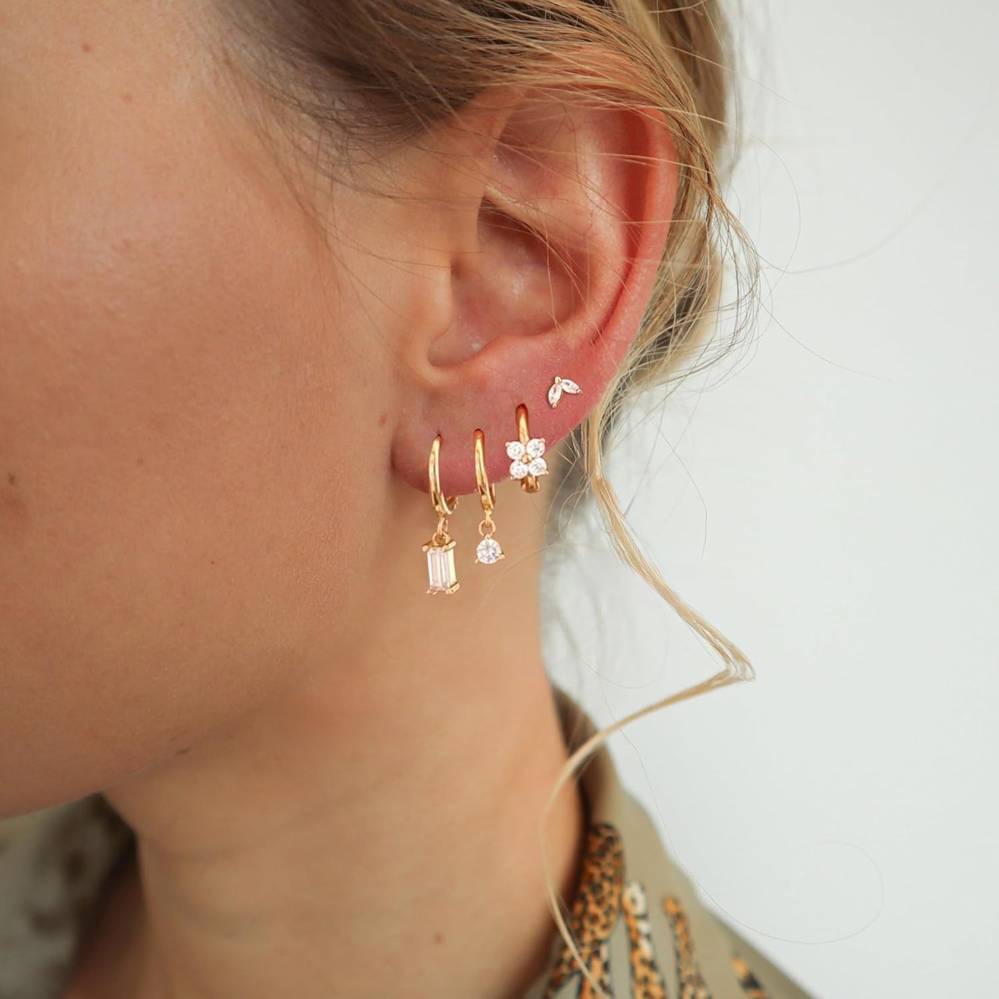 Gold Earrings for Women, 14k Gold Plated Dangle Huggie Earrings for Women Trendy Dainty Gold Hoop Earring Stacks Hypoallergenic Pearl Chain Drop Cartilage Earring Fashion Womens Jewelry