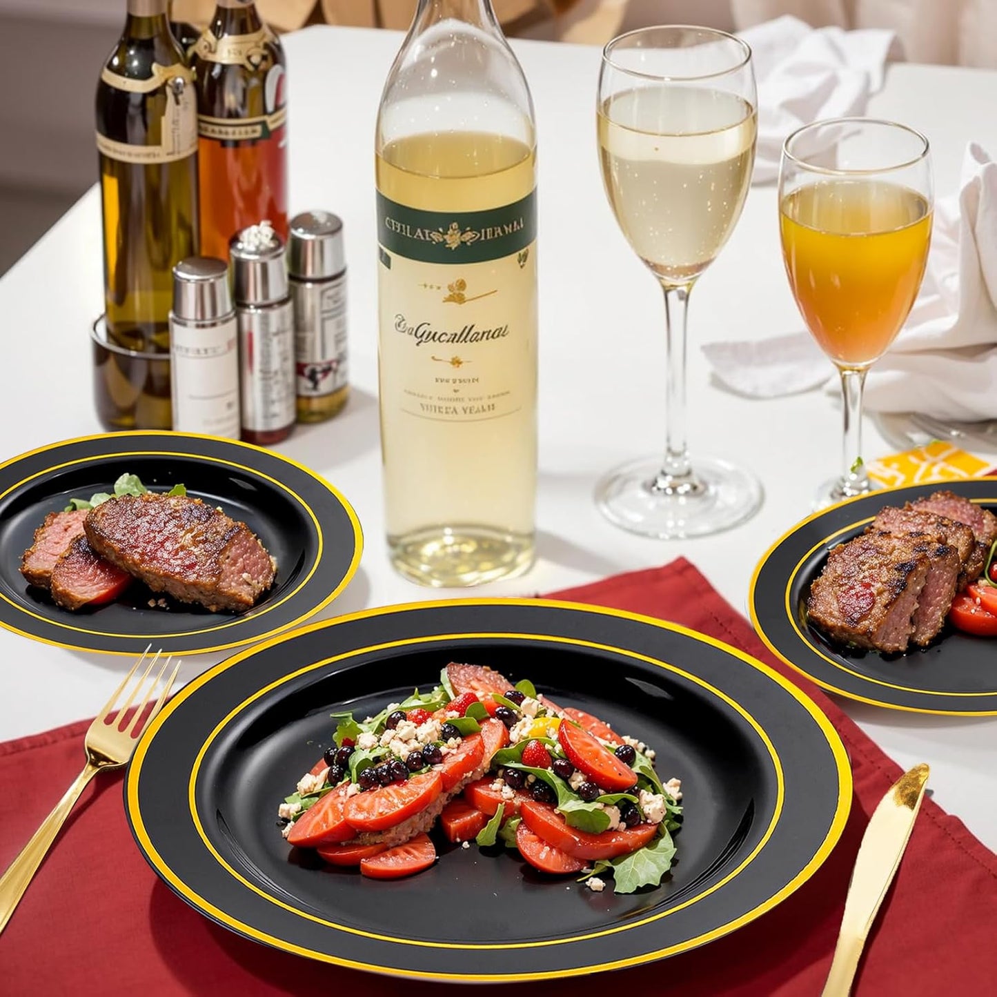 bUCLA 600PCS Black and Gold Disposable Dinnerware Set - Black Plastic Plates Disposable for Party Include 100 Dinner&100 Dessert Plates,100 Knives,100 Forks,100 Spoons,100 Cups for Party & New Year