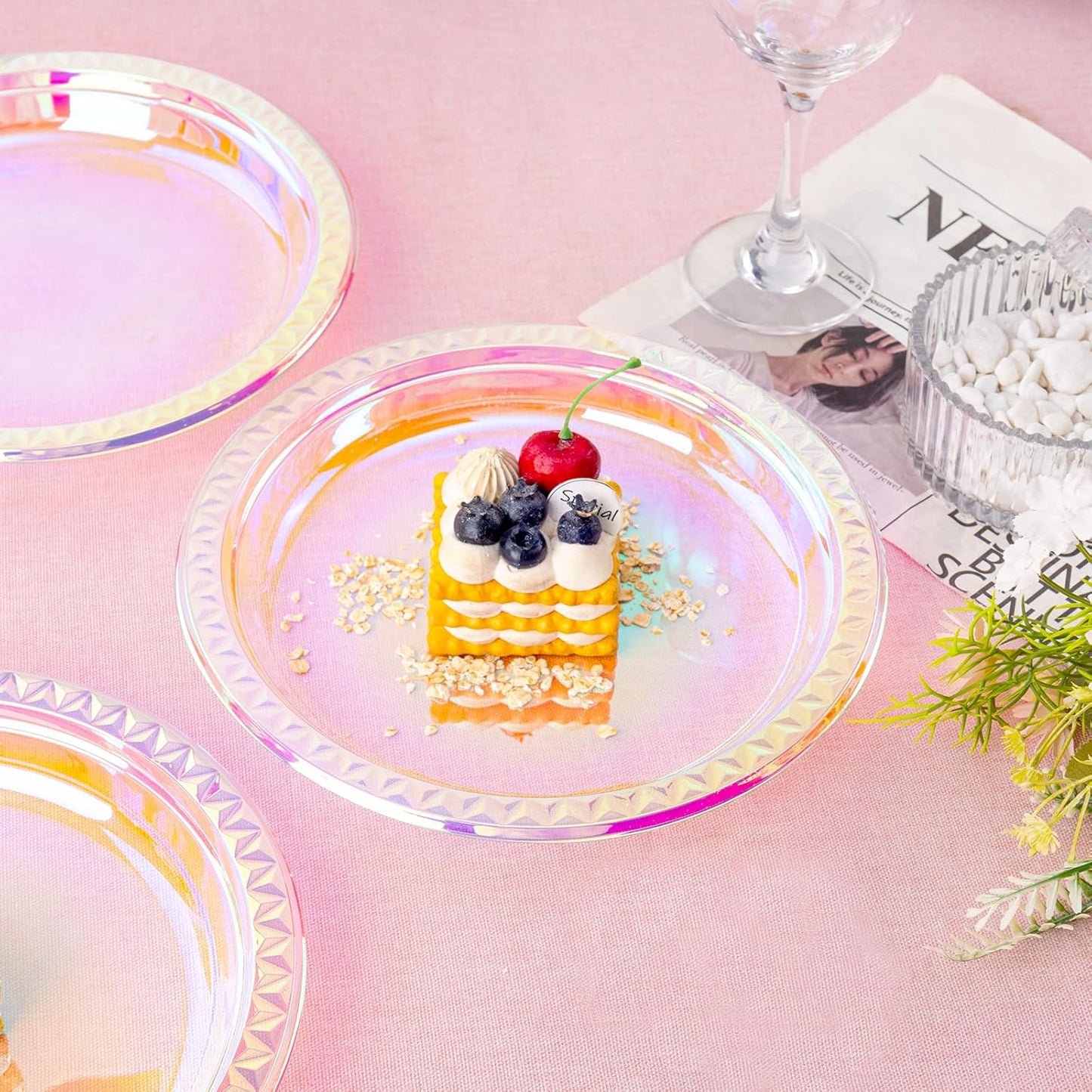 WELLIFE Iridescent Plastic Plates 9 Inch, 150 Count, Disposable Plastic Party Plates for Dessert Cake Easter Valentine's Day Wedding Birthday Bridal Disco Party Decor Baby Shower