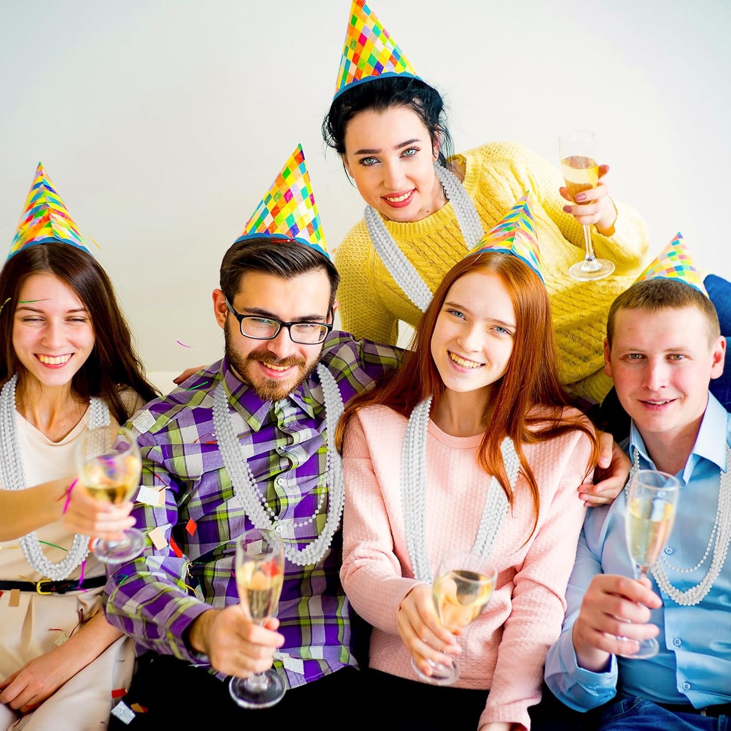 200 PCS Beaded Necklace, 33" Mardi Gras Beads, White Bead Necklace Bulk, Mardi Gras Party Costume Accessories Parade Throws Beads Bulk for Wedding Pirate Baby Shower Party Favors Supplies Decor