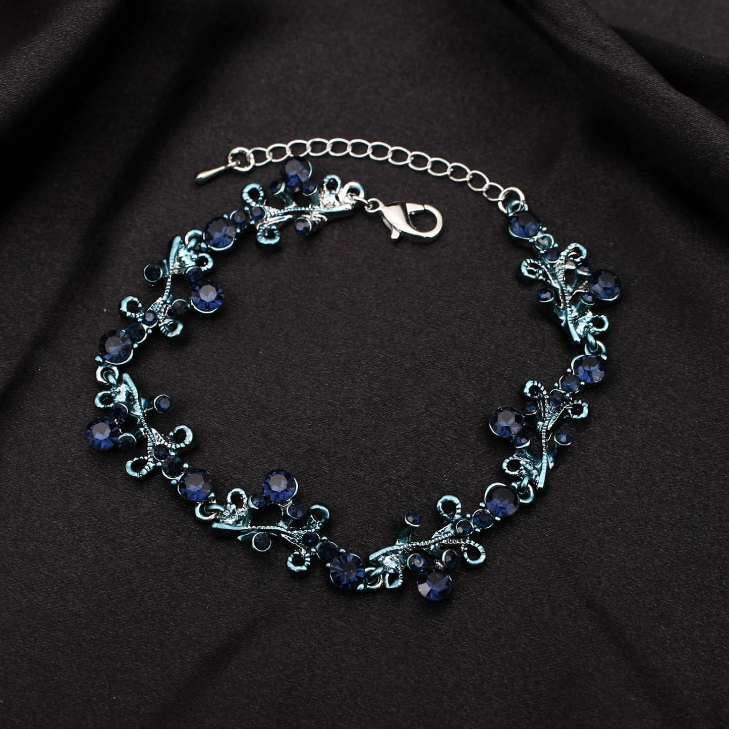 3Pcs Austrian Crystal Jewelry Set for Women, Necklace Dangle Earrings Link Bracelet Jewelry Set with Gold/Platinum/Gun Plated, Wedding Party Jewelry for Bridal Bridesmaid