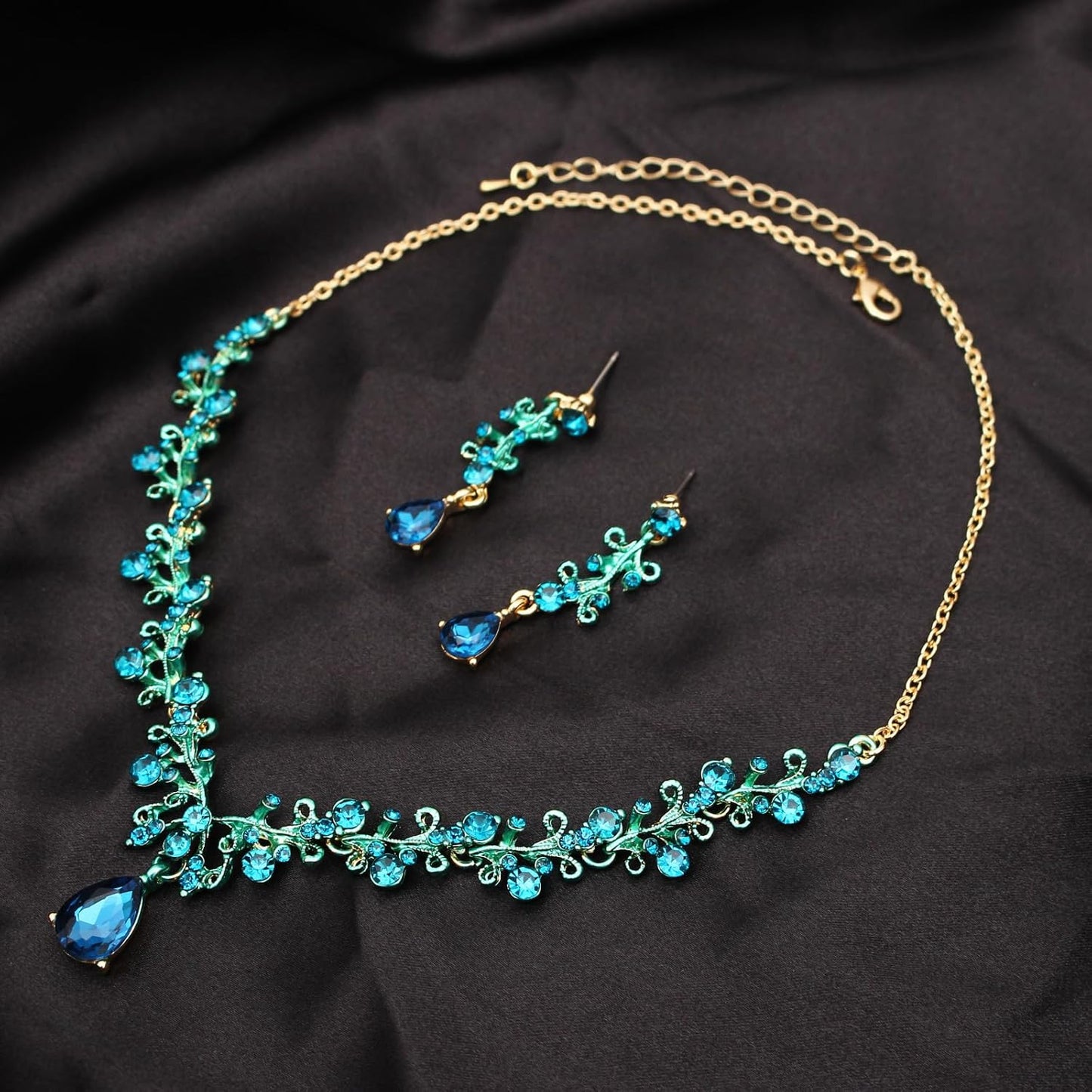 3Pcs Austrian Crystal Jewelry Set for Women, Necklace Dangle Earrings Link Bracelet Jewelry Set with Gold/Platinum/Gun Plated, Wedding Party Jewelry for Bridal Bridesmaid