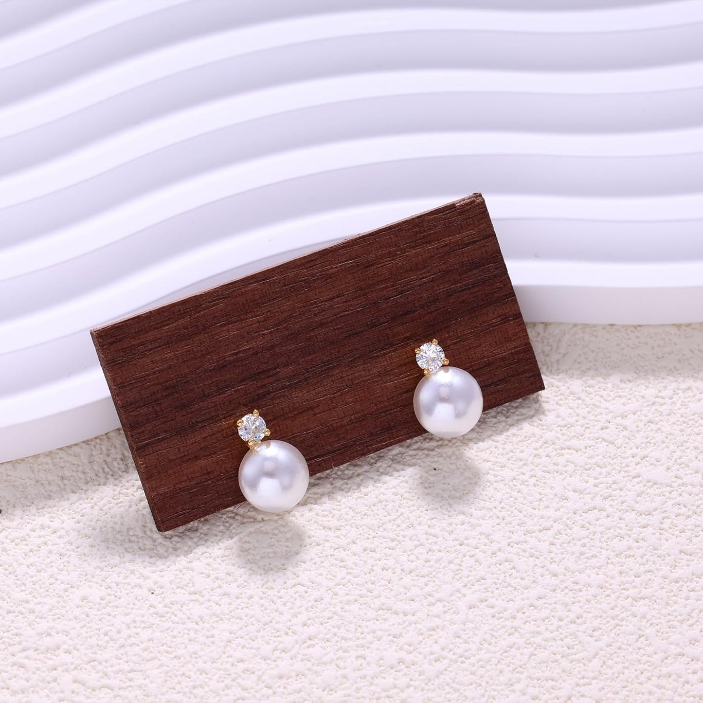 SELSHE Dangle Earrings for Women, 14k Gold Plated Pearl Drop Earring Dainty Gold Earrings for Women Trendy Cute Prom Bridal Earring Long Wedding Pearl Earring Formal Jewelry