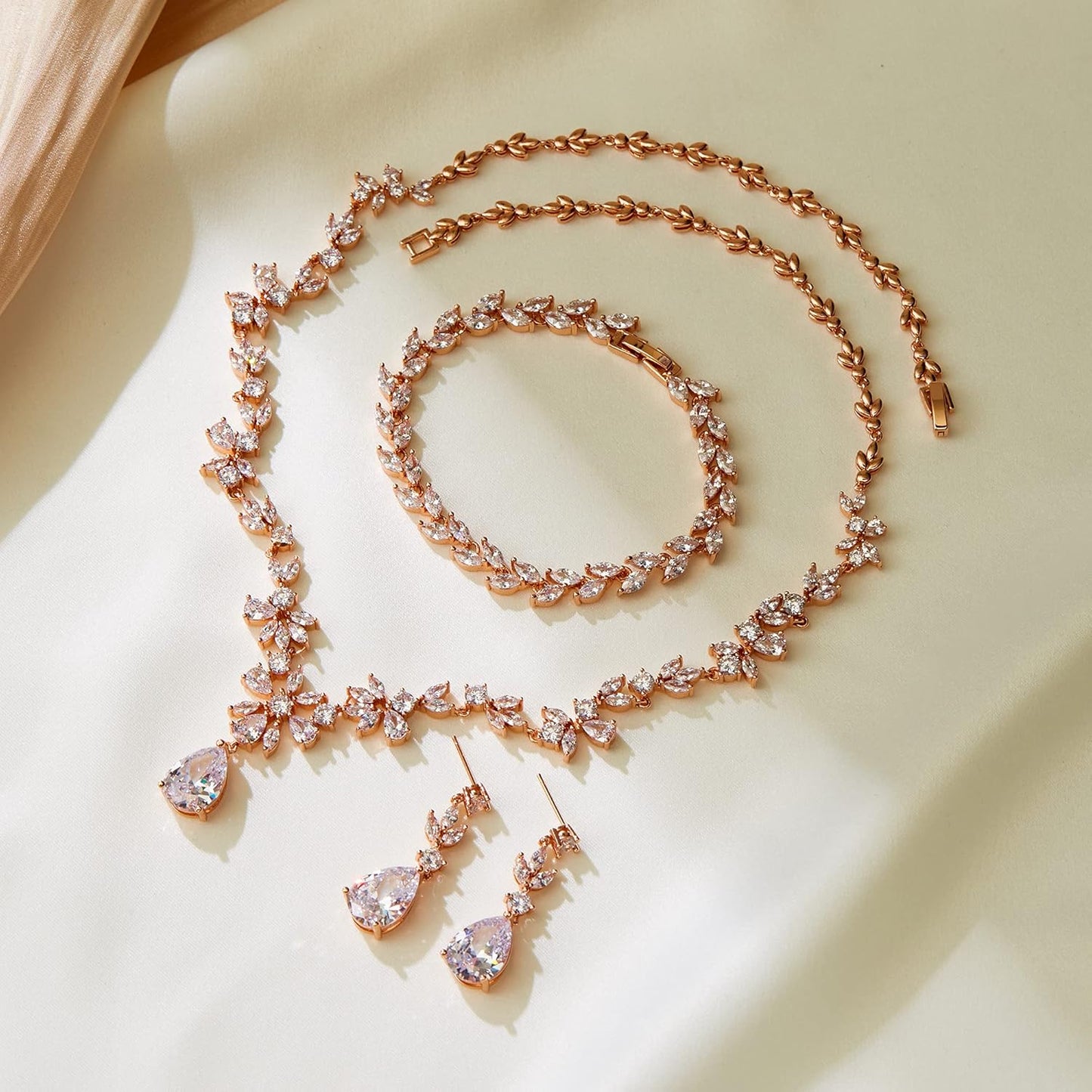 Crysdue Wedding Jewelry Set for Women, Floral Leaf Vine Teardrop Necklace Dangle Earrings Bracelet and Hair Comb, Cubic Zirconia Elegant Party Prom Jewellery for Bridal Bridesmaid