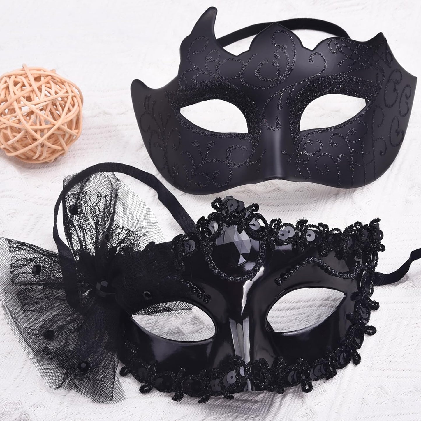 SIQUK Couple Masquerade Masks Set Venetian Party Mask Plastic Halloween Costume Mask Mardi Gras Mask for Women and Men