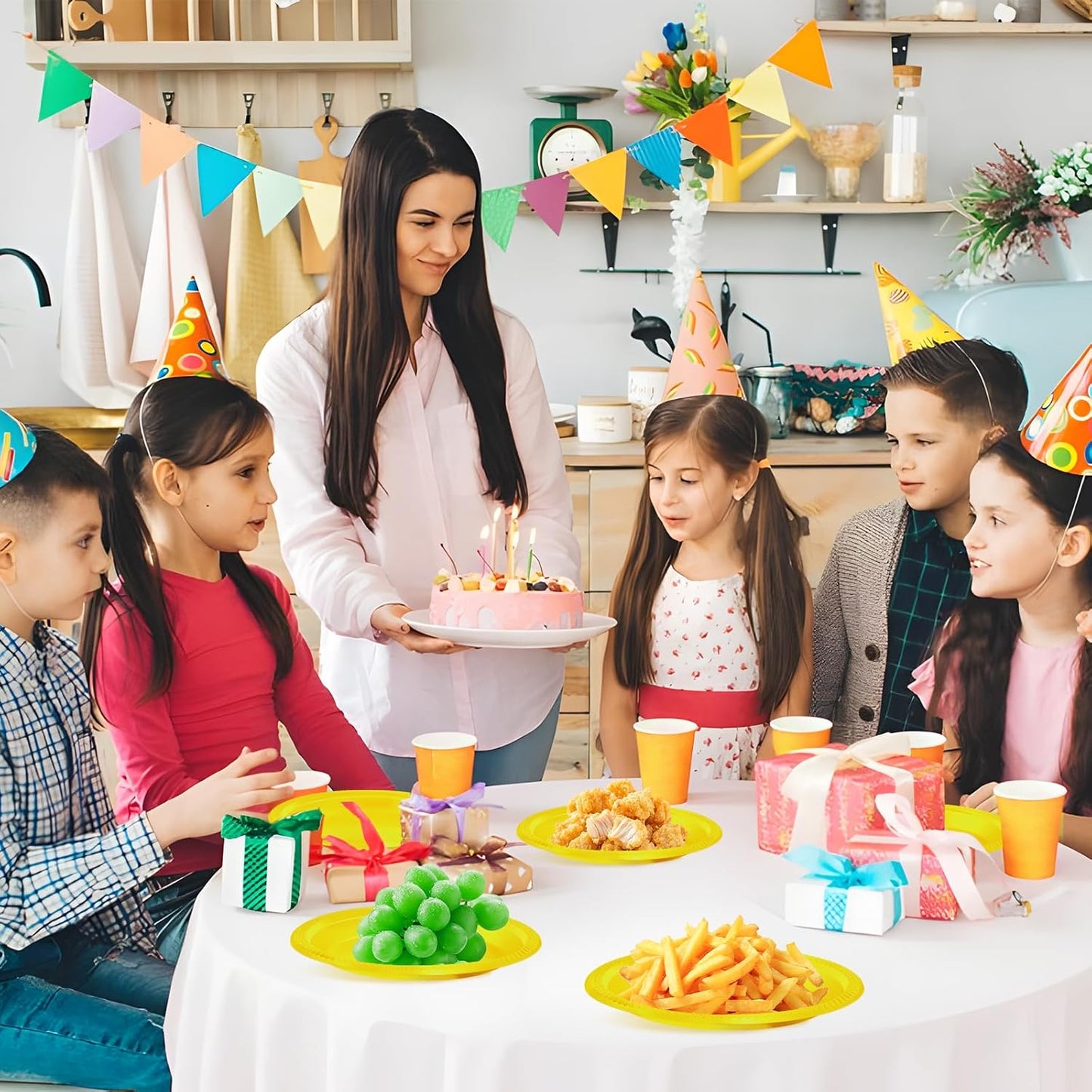 WELLIFE Yellow Plastic Party Plates 9 Inch -150 Count, Disposable Plastic Dinner Plates for Easter Spring Parties Mother's Day Picnic BBQ