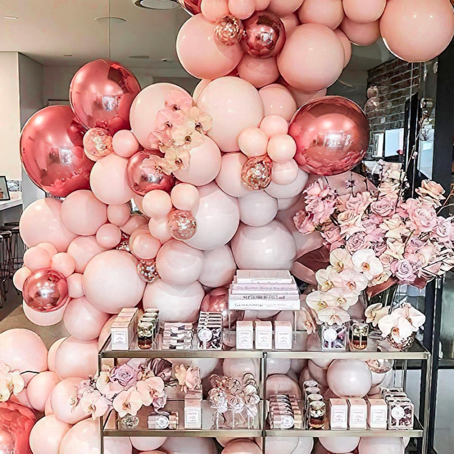 PartyWoo Baby Pink Balloons 140pcs Different Sizes of 18 12 10 5 Inch Pastel Light Pale Pink Peach Balloon Arch Kit Garland for Wedding Baby Shower Engagement Girl Birthday Party Decorations Pink-Q21