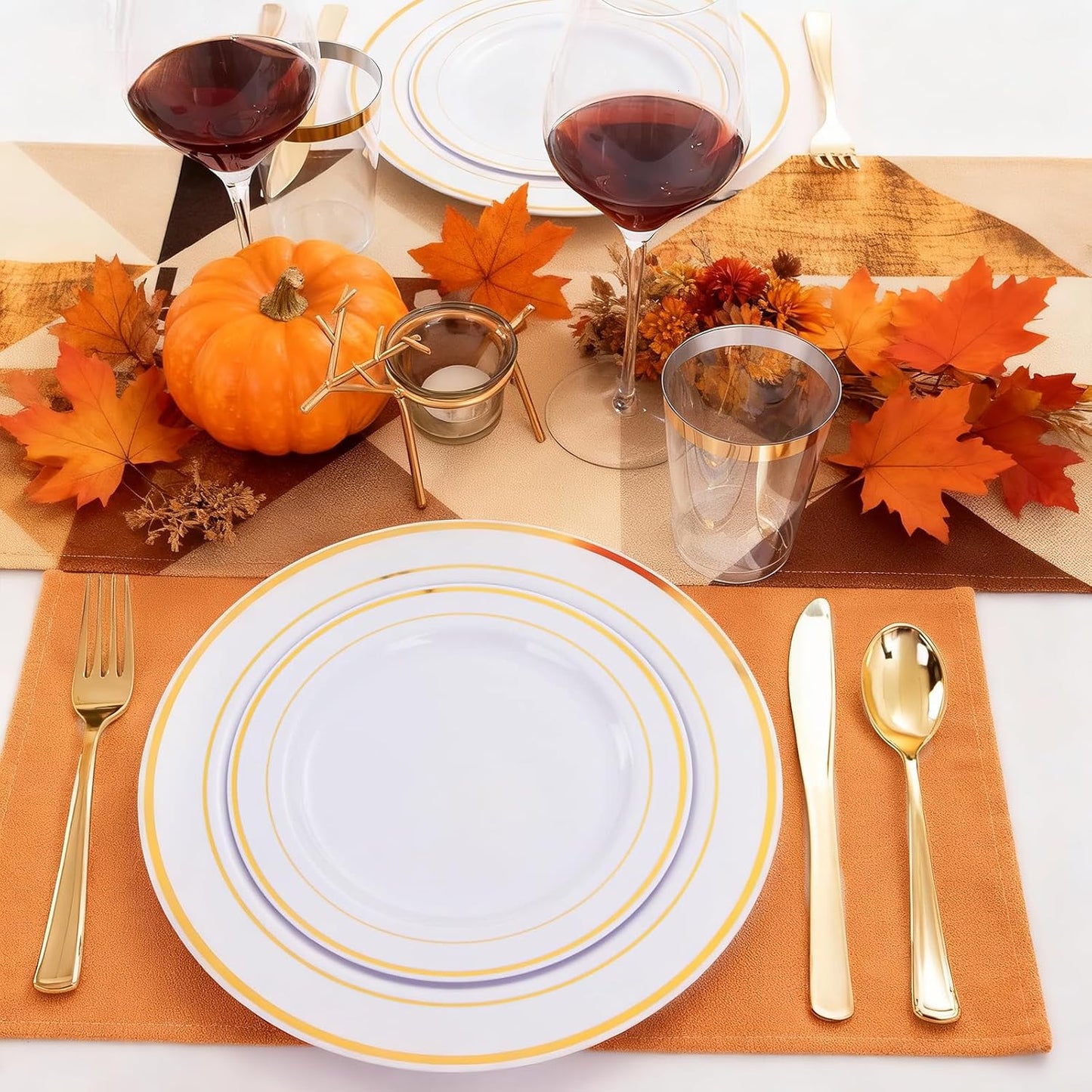 WELLIFE 96 Pcs Gold Plastic Dinnerware Set, Disposable Silverware and Cups, Gold Dinnerware Set, Includes: 16 Dinner Plates 10.25", 16 Dessert Plates 7.5", 16 Cutlery for Party