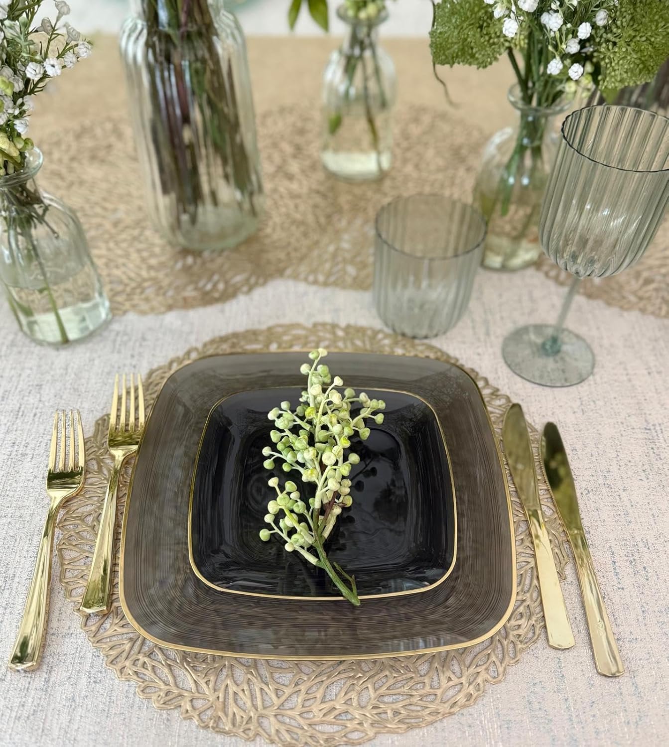 " OCCASIONS " 50 Plates Pack (25 Guests)-Wedding Party Disposable Plastic Plate Set -25 x 10'' Dinner + 25 x 7'' Salad & Dessert plates (Belize Square in Black & Gold)