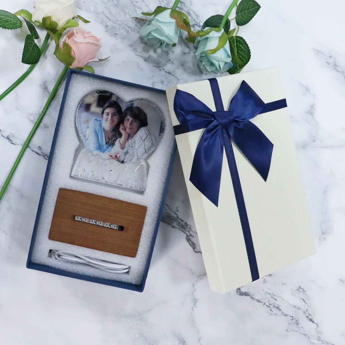 FANF&YKPY Gifts for Mother Personalized Custom Heart-shaped Crystal Photo frame, Gift for Mother, Mom, Wife, Women,Grandmother for Christmas, Mothers Day, Birthday, Wedding Anniversary