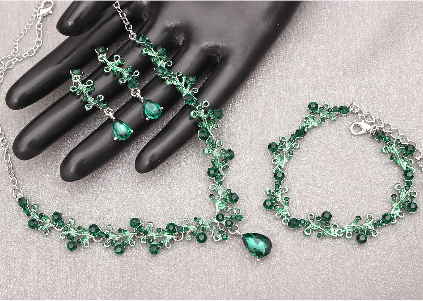 3Pcs Austrian Crystal Jewelry Set for Women, Necklace Dangle Earrings Link Bracelet Jewelry Set with Gold/Platinum/Gun Plated, Wedding Party Jewelry for Bridal Bridesmaid