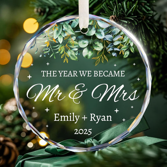 Personalized Wedding Gifts for Couples 2025 - Mr and Mrs Ornament - Bridal Shower Gifts, Wedding Gift for Bride, Newly Wed, Future Mr Mrs - Just Married Decorations Crystal Glass Ornaments