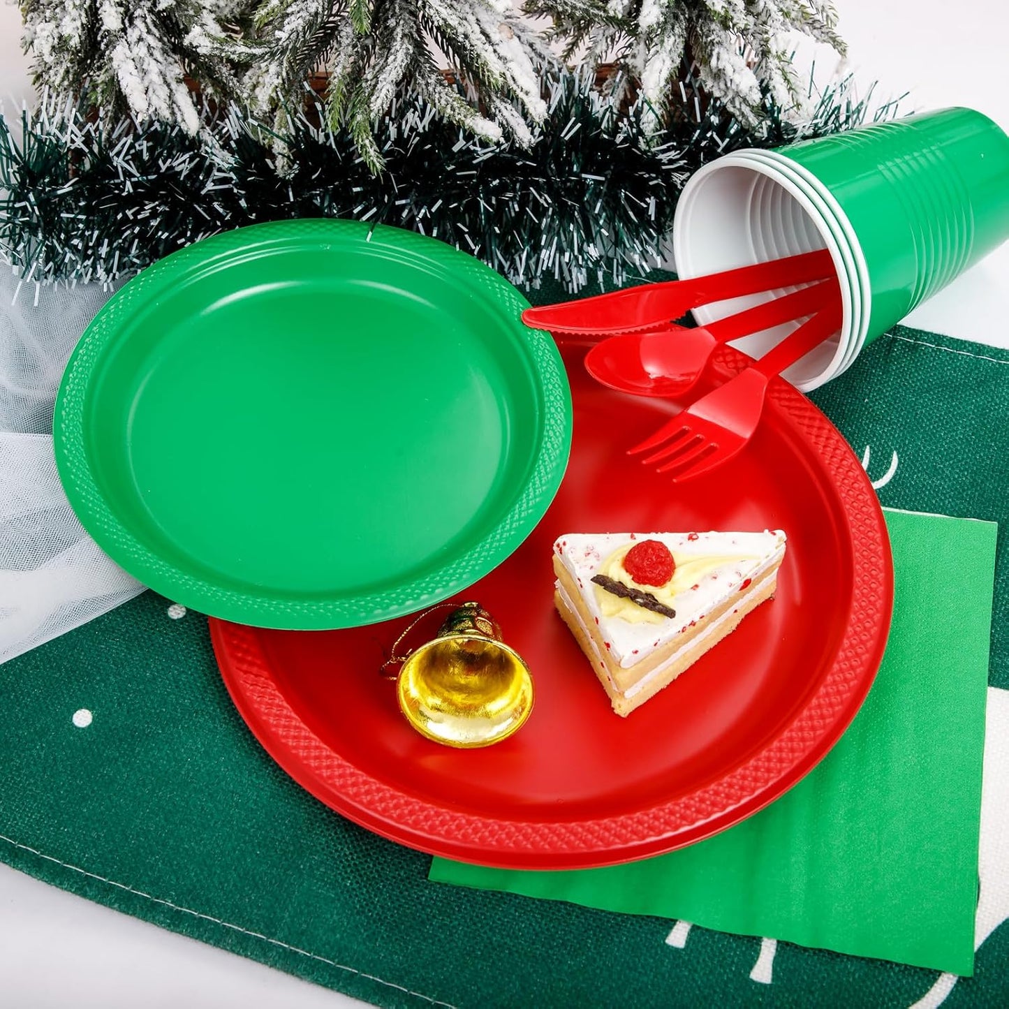 WELLIFE 210Pcs Chrastmas Plates Disposable,Red and Green Plastic Plates,Including red Dinner Plates,Green Dessert Plates, Red Plastic Cutlery, 12OZ green Cups and Napkins,Serve 30 Guests for Chrastmas