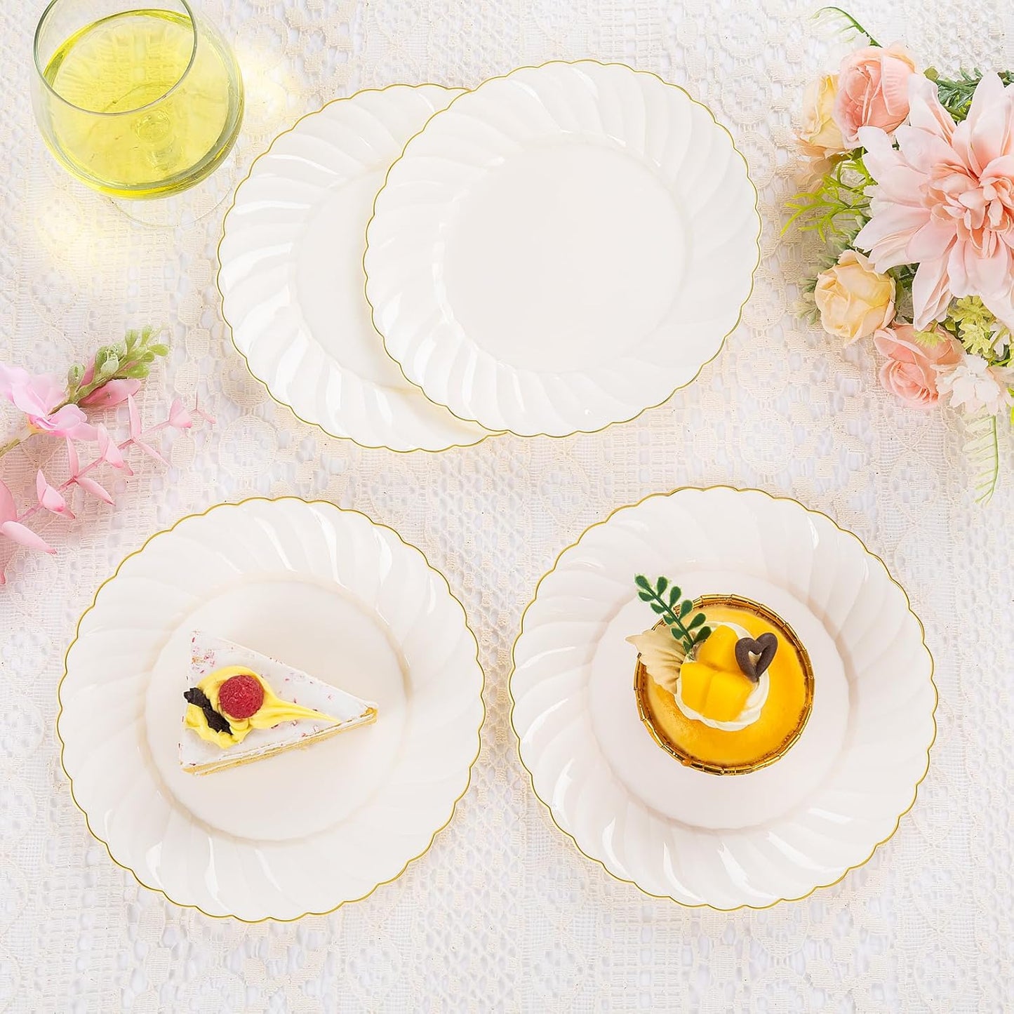 YOUBET 100 Pack Ivory Scalloped Plastic Plates - 6.5 Inch Gold Disposable Plates with Gold Rim - High End Elegant Vintage Dessert Salad Plate for Birthday Parties & Wedding Thanksgiving