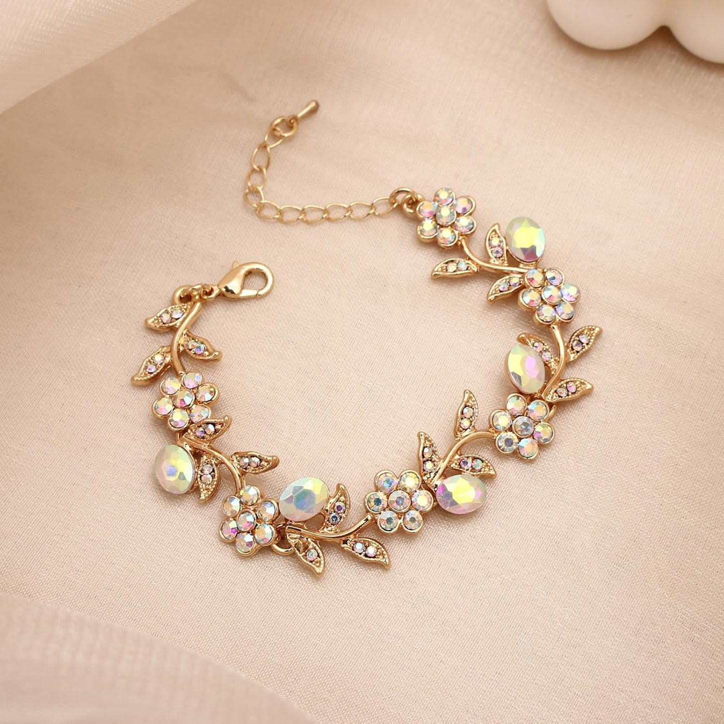 SFE Elegant Austrian Crystal Bridal Bridesmaid Wedding Jewelry Flower Leaf Necklace Dangle Earrings Link Bracelet Jewelry Set for Women