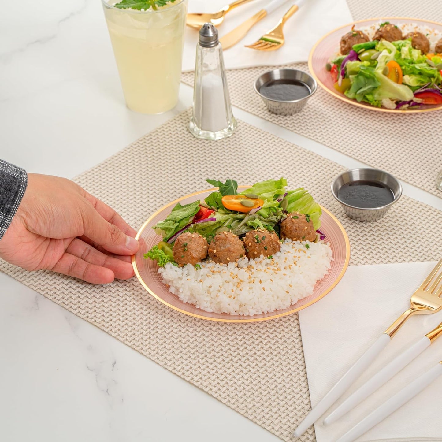 Restaurantware Plastic Plates 100 Pcs 7.25" Gold Rimmed Disposable Plates Heavy-Duty Pink Translucent Rippled Plastic Dinner Servers for Party, Weddings, Salads, Desserts, and Appetizers