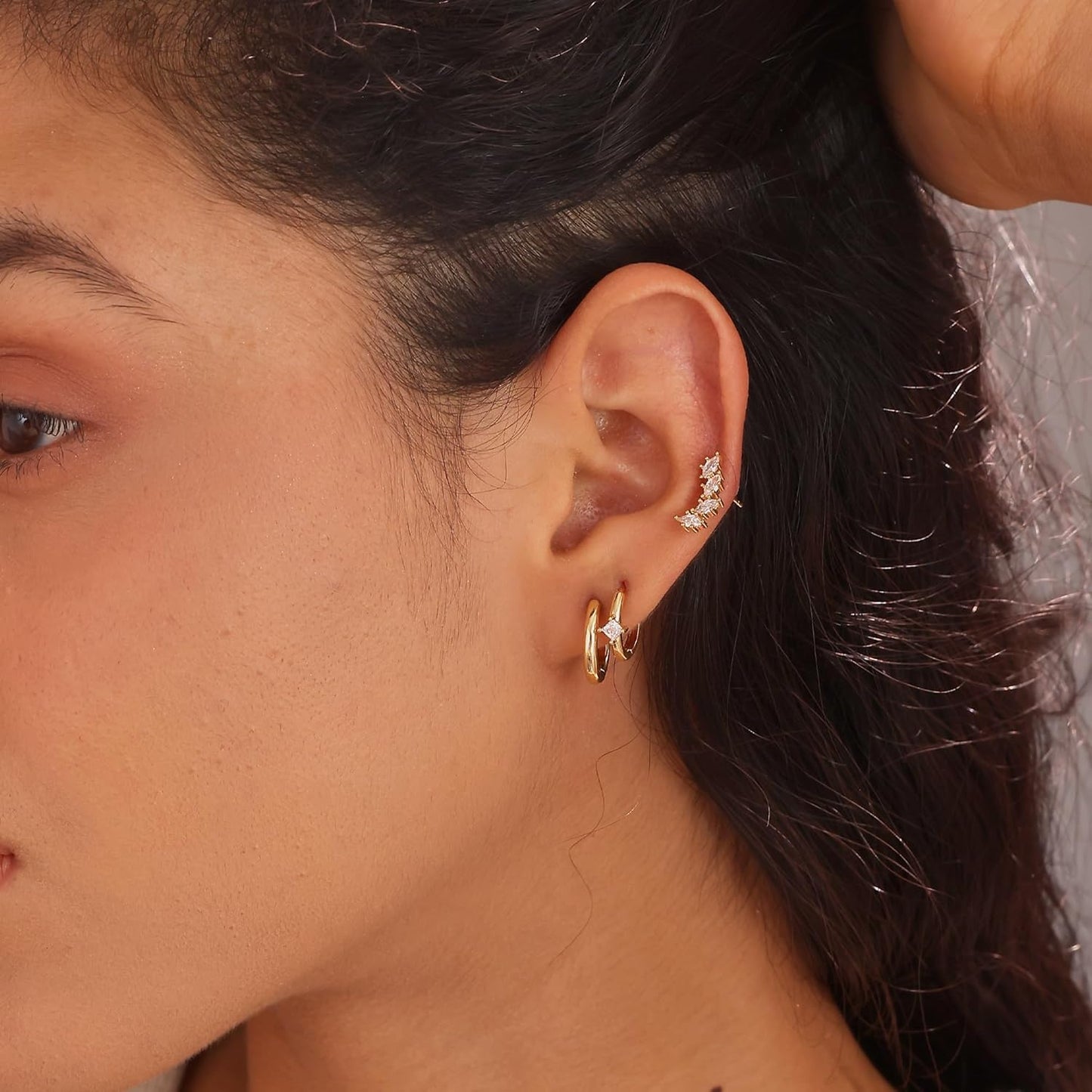 Gold Earrings for Women, 14k Gold Plated Dangle Huggie Earrings for Women Trendy Dainty Gold Hoop Earring Stacks Hypoallergenic Pearl Chain Drop Cartilage Earring Fashion Womens Jewelry