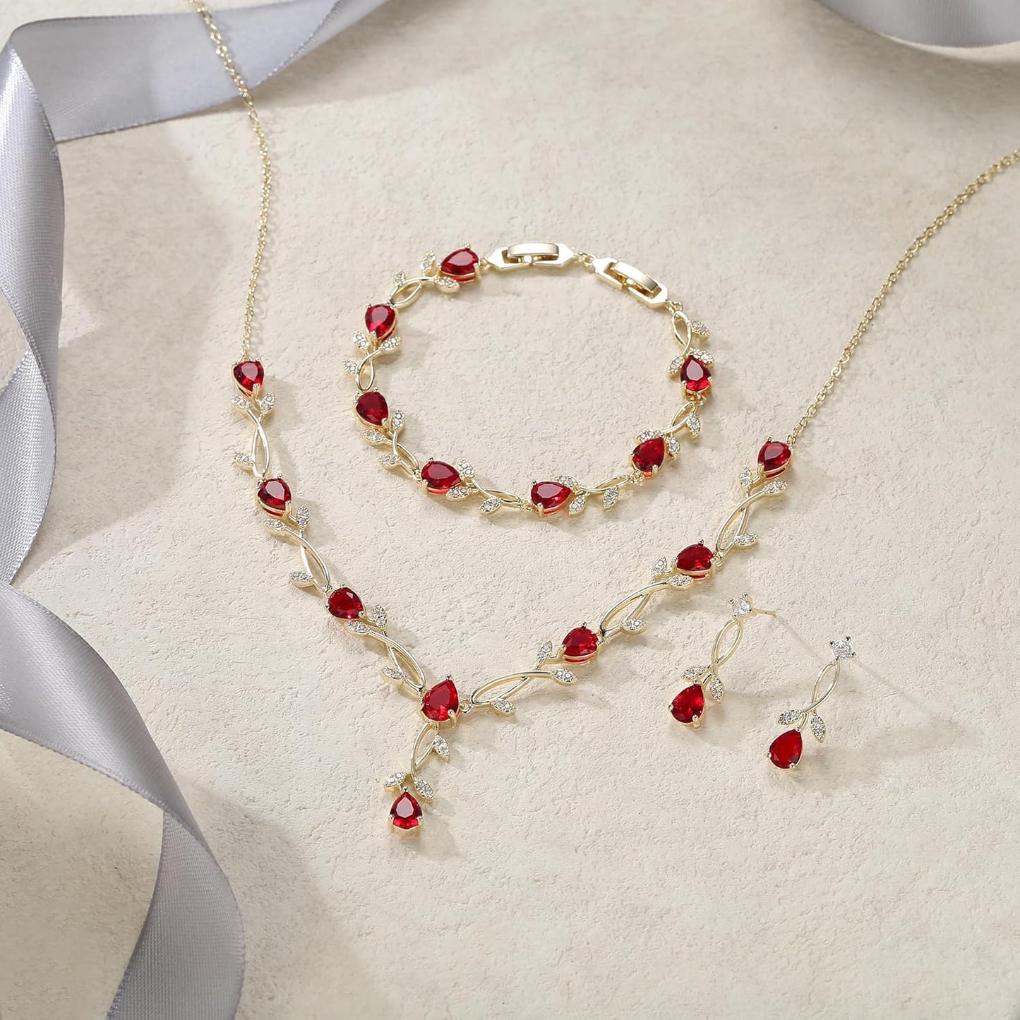 EVER FAITH Bridal Cubic Zirconia Jewelry Sets for Women, White Simulated Pearl Leaf Vine Pendant Wedding Party Necklace Earrings Set for Bridesmaid Bride