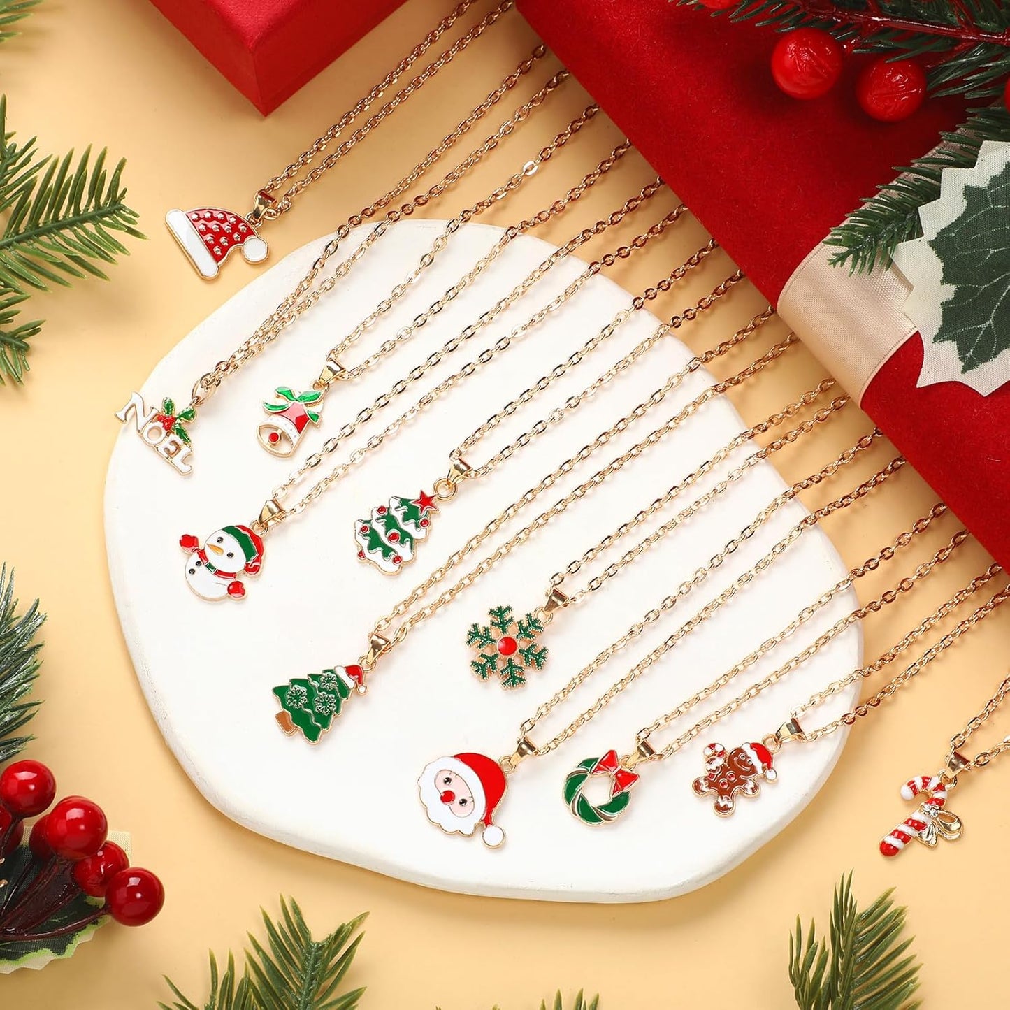 Cunno 48 Pieces Christmas Necklaces Bulk Crystal Xmas Tree Santa Reindeer Pendant Necklace Women Bell Snow Christmas Cute Charm Jewelry Gifts for Wife Mother Friends Sister