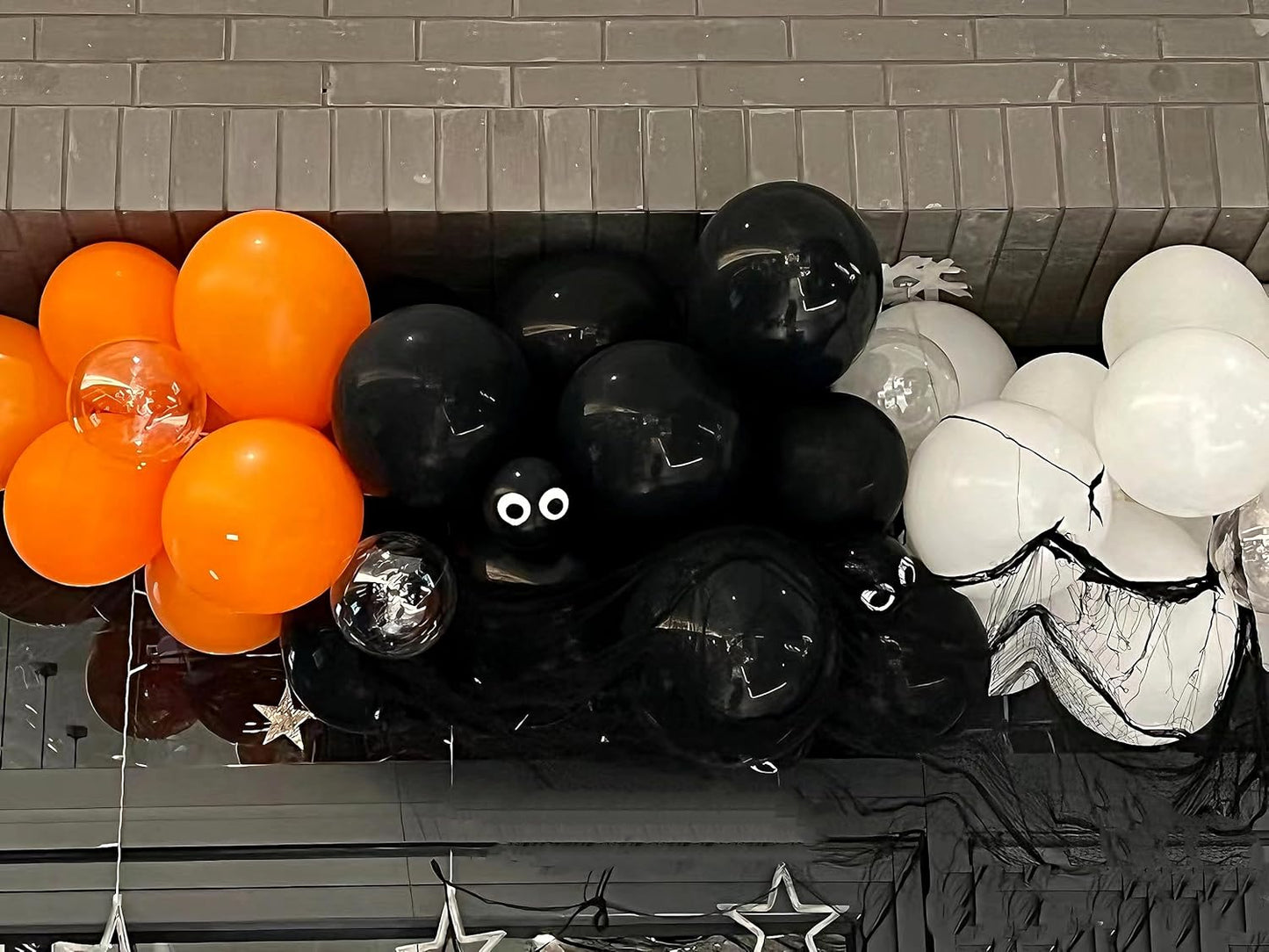 Orange and Black Balloons, 75PCS Halloween Balloons,12in and 5in Black Orange and White Balloon for Halloween Theme Party Graduation New Year Birthday Decorations