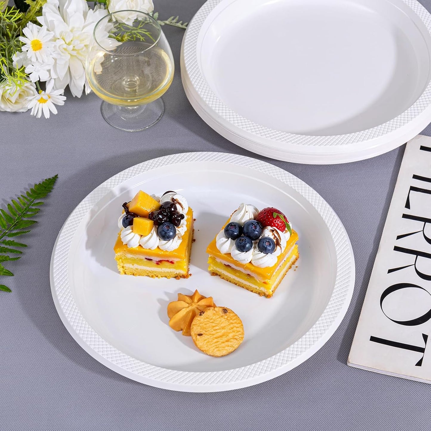 WELLIFE White Plastic Plates 10 Inch -150 Count for Party, Disposable Plastic Party Plates for Wedding Dinner Birthday Engagement