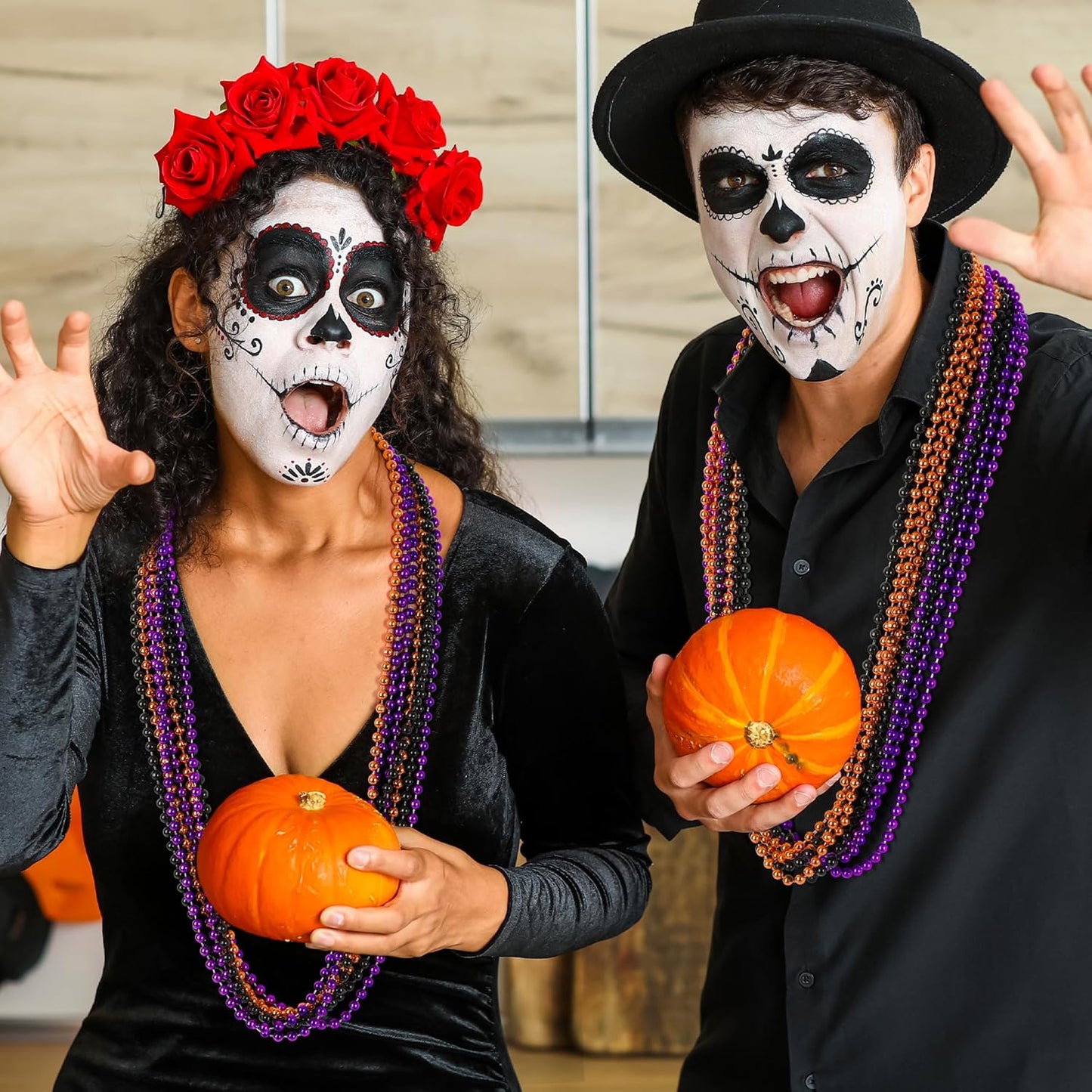 200 PCS Black Purple Orange Beads Necklaces, Halloween Accessories Beaded Bulk, Halloween Bead Necklaces Trick or Treat Supplies Party Favors Parade Throw Decorations Stuff