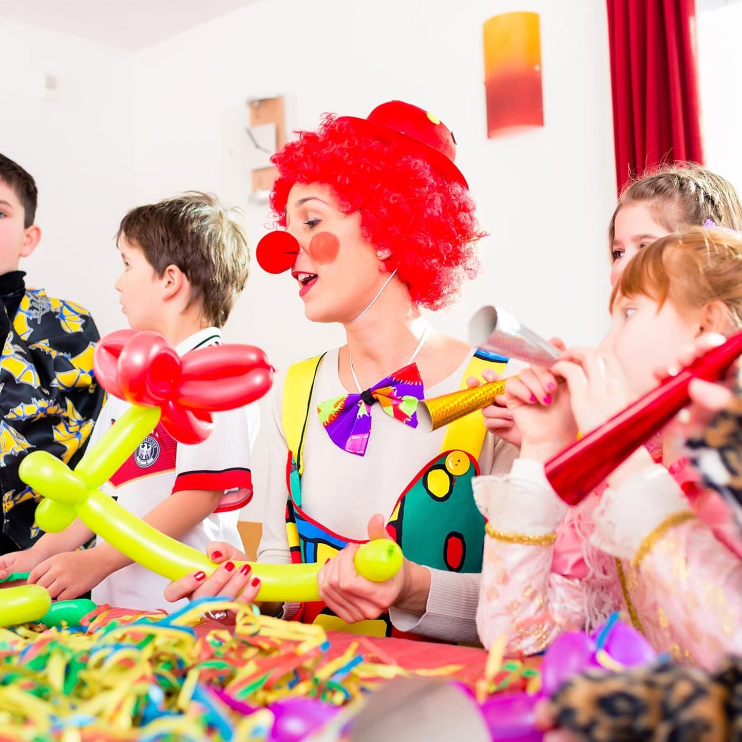 100Pcs 260 Balloons qualatex with 1 Hand Balloon Pump Kit, Professional Premium Quality Twisting Magic Long Balloons Assorted Color to Make Animal for Birthday Party Clowns Wedding Decorations