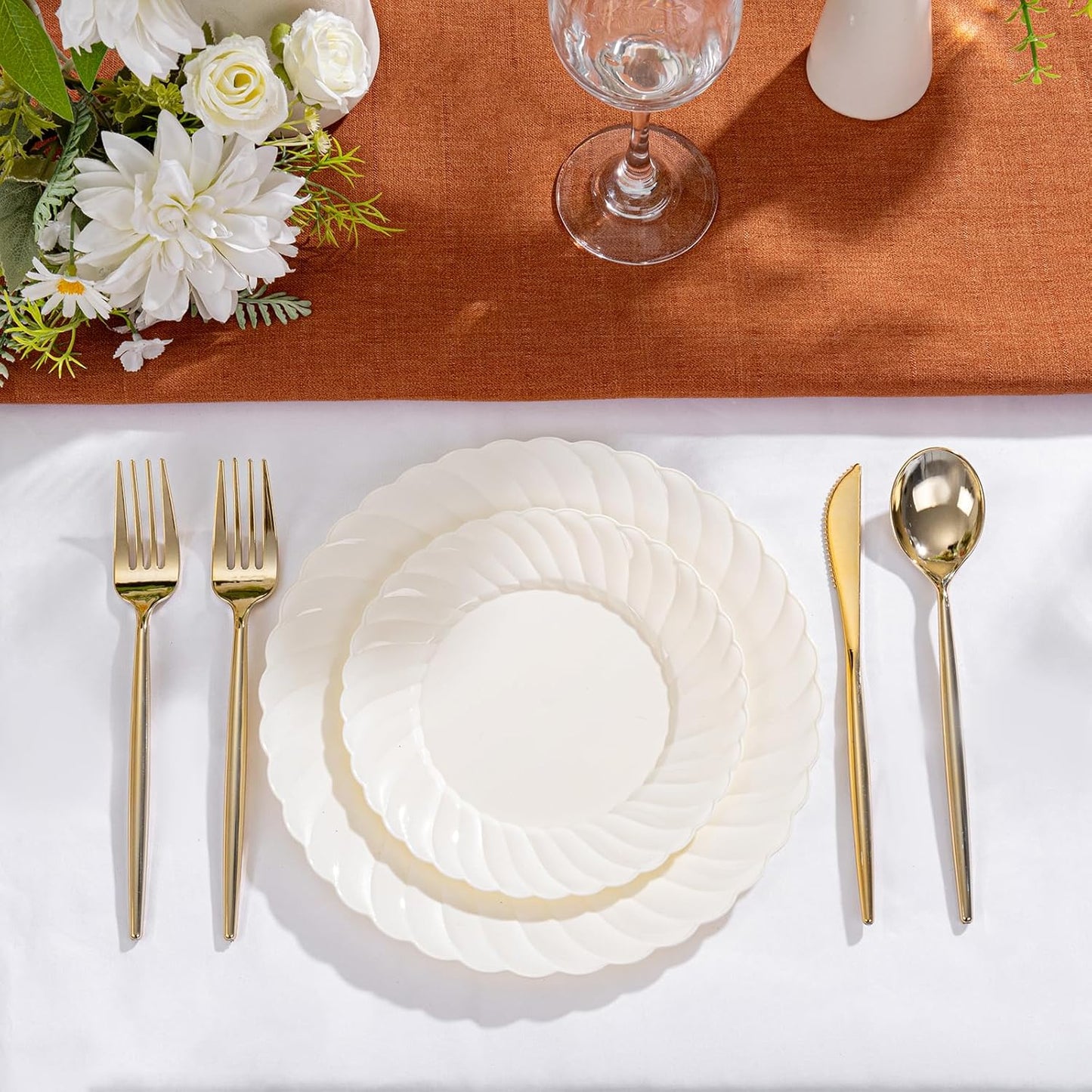 U-QE 100 Count 6 Inch Ivory Plastic Plates - Scalloped Thanksgiving Dessert Plates Disposable - Premium Fancy Disposable Heavy Duty Party Supplies for Thanksgiving, Celebrations, Weddings and Events