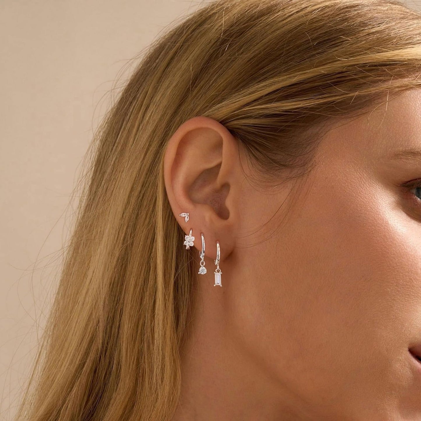 Gold Earrings for Women, 14k Gold Plated Dangle Huggie Earrings for Women Trendy Dainty Gold Hoop Earring Stacks Hypoallergenic Pearl Chain Drop Cartilage Earring Fashion Womens Jewelry