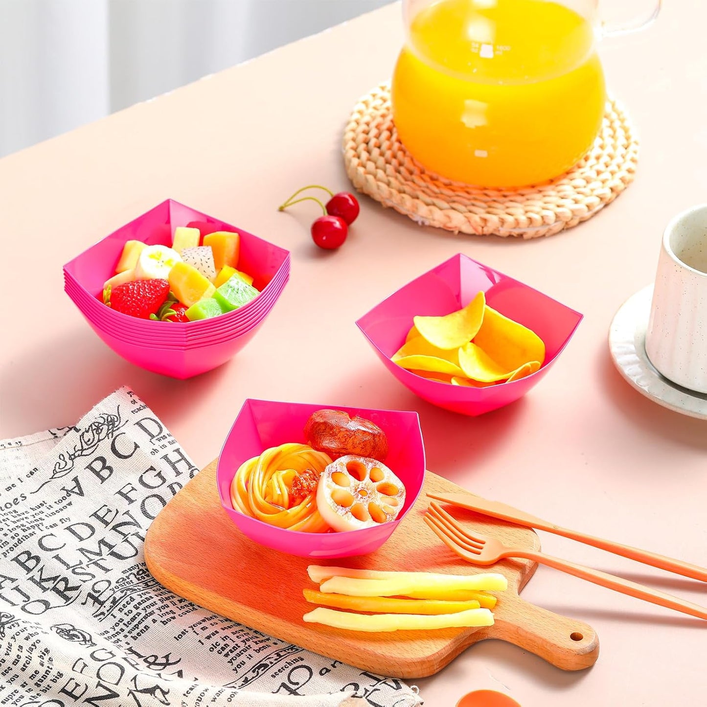 Tanlade 50 Pcs Square Plastic Serving Bowls Disposable Snack Salad Bowl Small Party Candy Bar Containers Taco Bar Serving Dishes for Buffet Chips Fruit(8 oz,Rose Red)