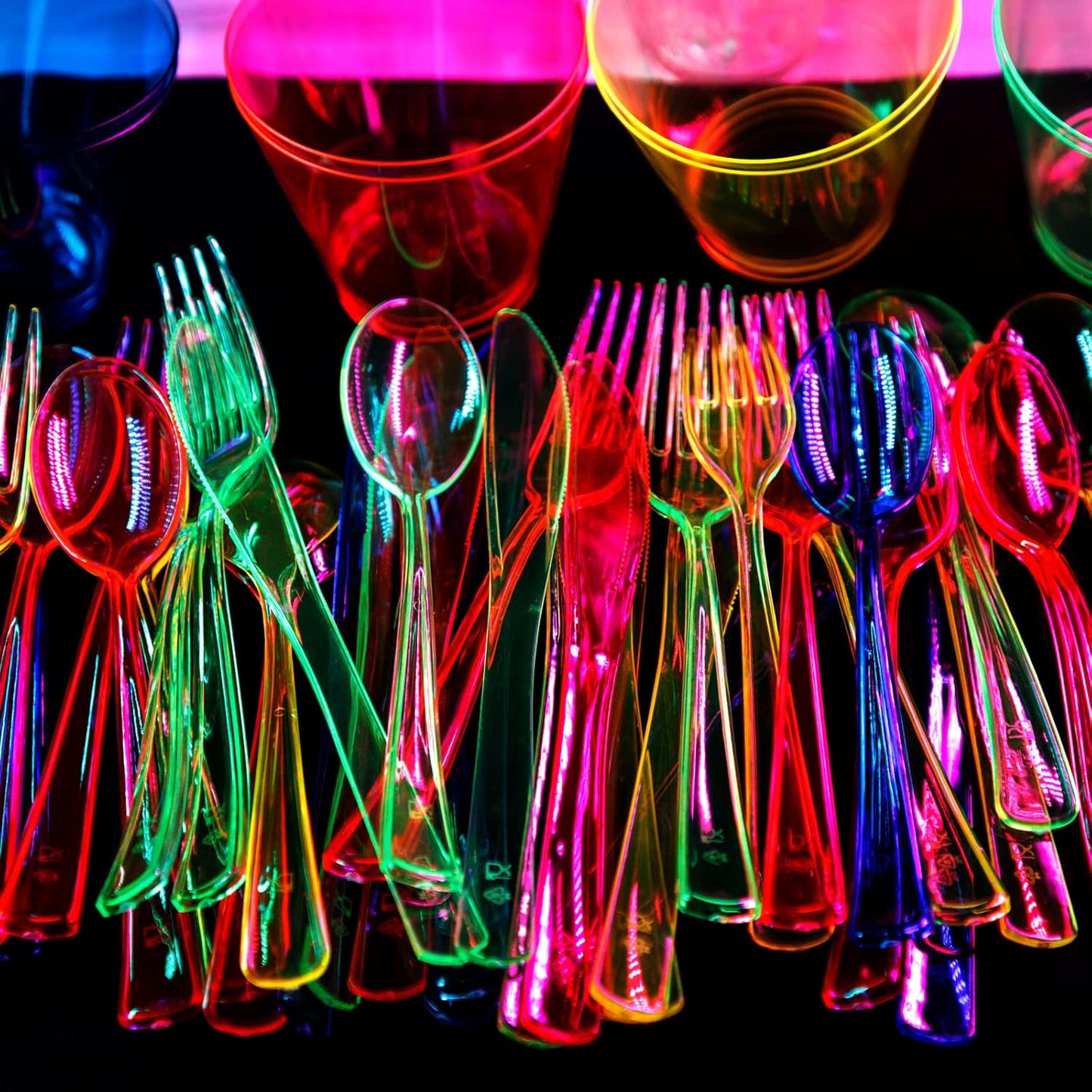 Supernal 216pcs Rainbow Plastic Plates for Party Supplies-Hard Disposable Plates Heavy Duty,Colorful Cups,Plastic Silveware in Neon Pink,Blue,Green,Yellow, Pefect for Birthdays,Party