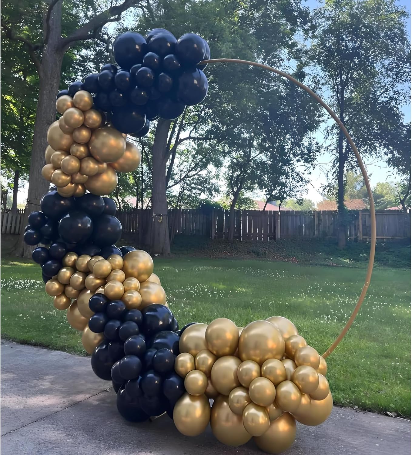 Metallic Gold Balloons, 150 pcs Different Sizes Pack of 18 Inch 12 Inch 10 Inch 5 Inch Gold Metallic Balloons for Balloon Garland Balloon Arch as Birthday Party Wedding Decorations