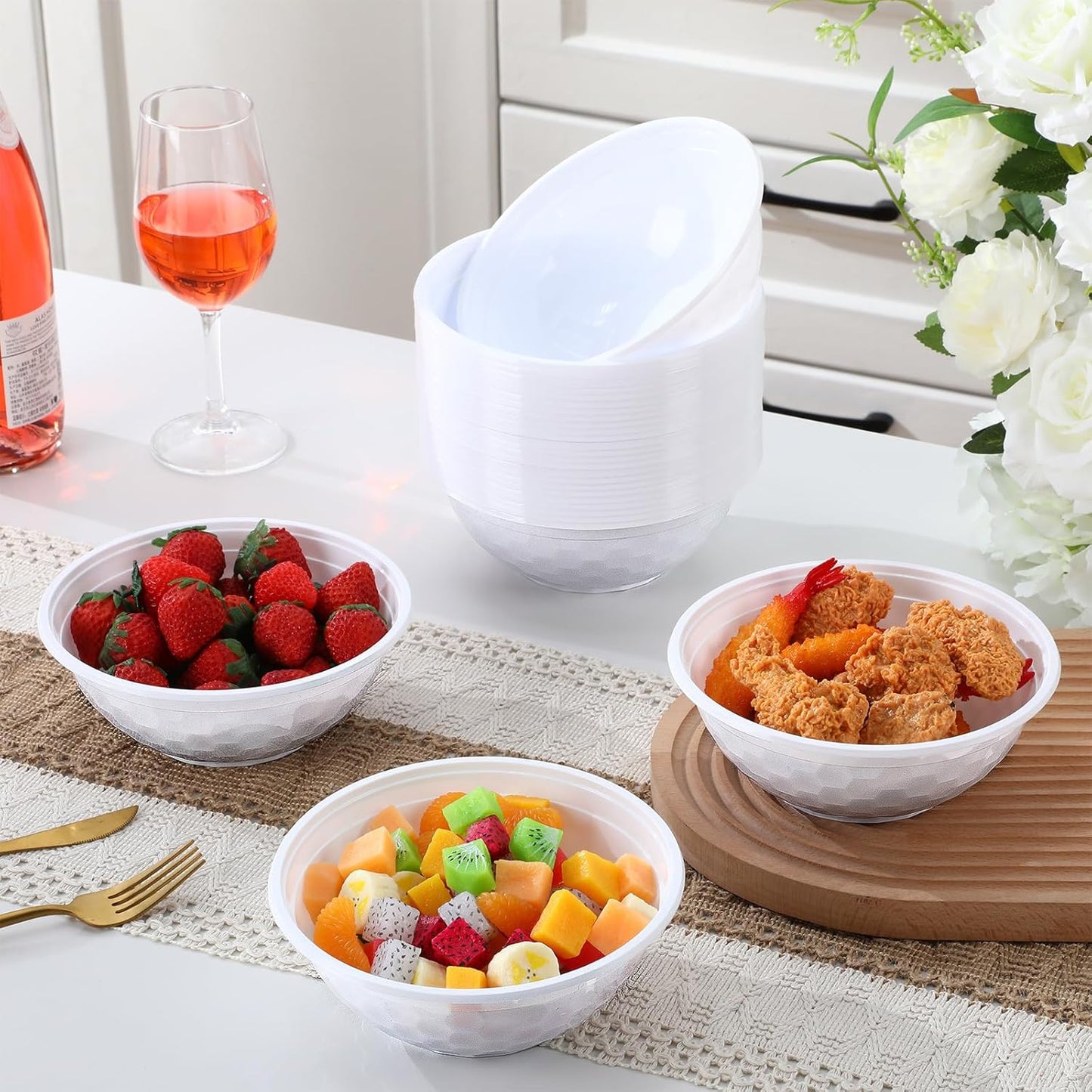 150 Pack 32oz White Disposable Plastic Bowls Plastic Salad Bowls Large Stackable Serving Soup Dinnerware for Birthdays, Weddings, Parties, Festivals