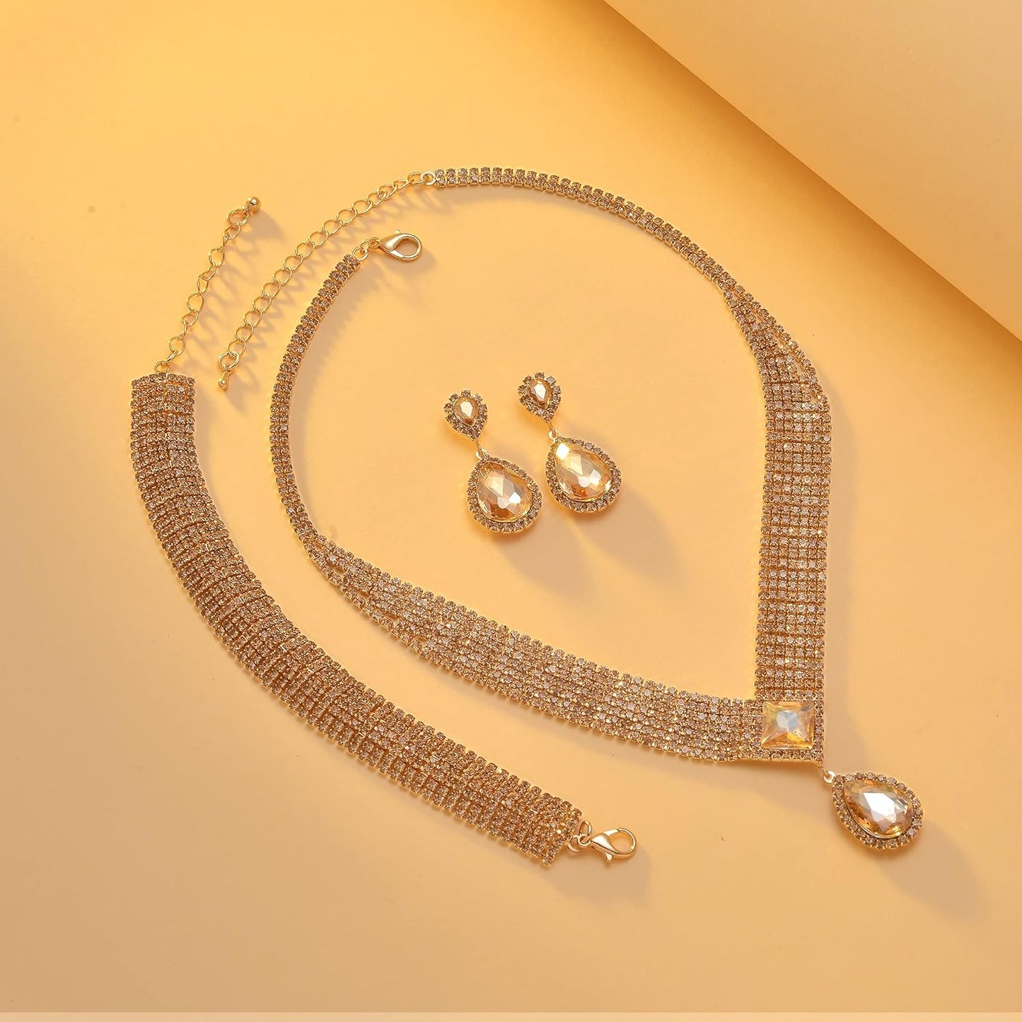 3/4 Pieces Women Jewelry Set Rhinestone Tiara Crown Necklace Bangle Bracelet Artificial Crystal Teardrop Dangle Earrings and Artificial Rhinestone Handbag for Wedding Party