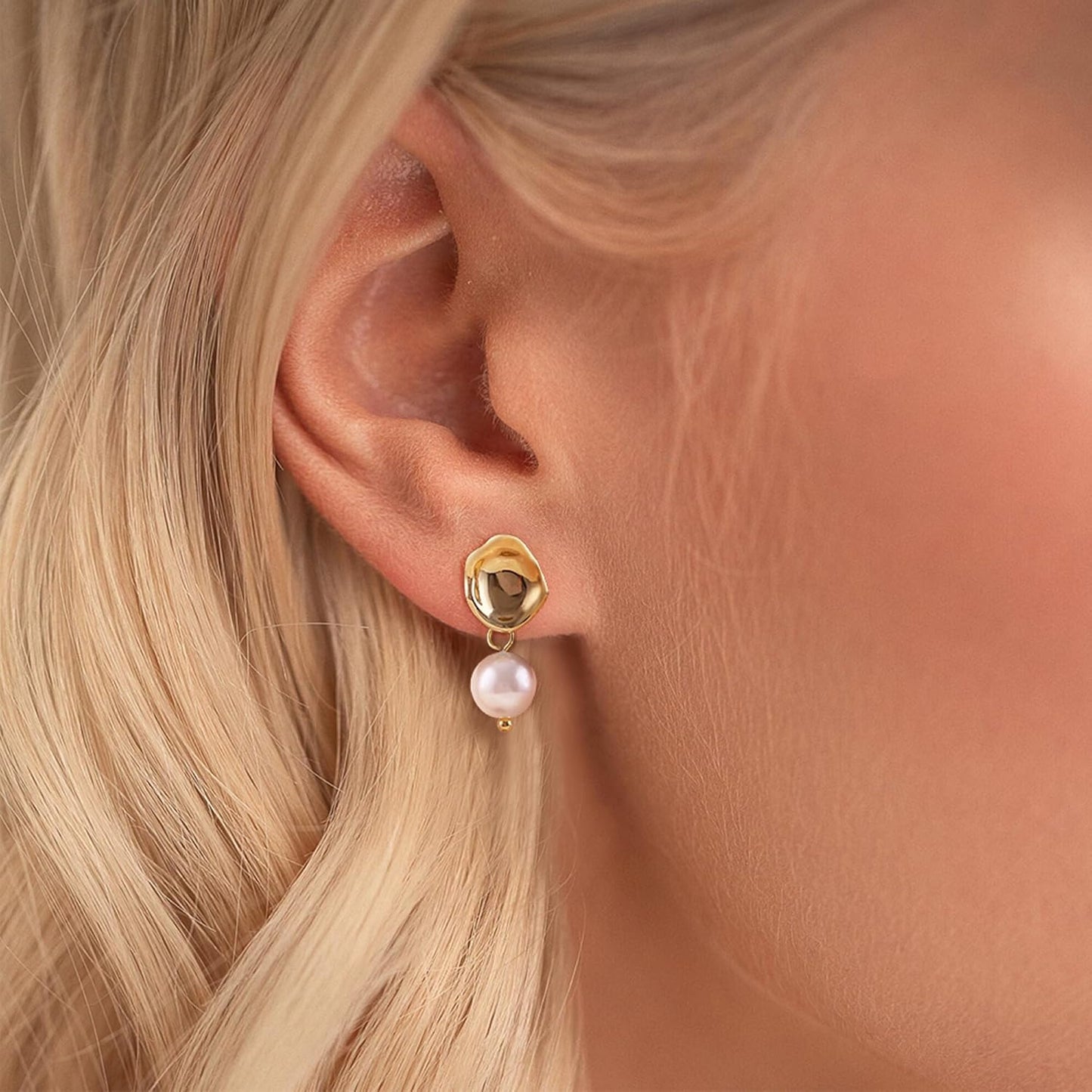 SELSHE Dangle Earrings for Women, 14k Gold Plated Pearl Drop Earring Dainty Gold Earrings for Women Trendy Cute Prom Bridal Earring Long Wedding Pearl Earring Formal Jewelry